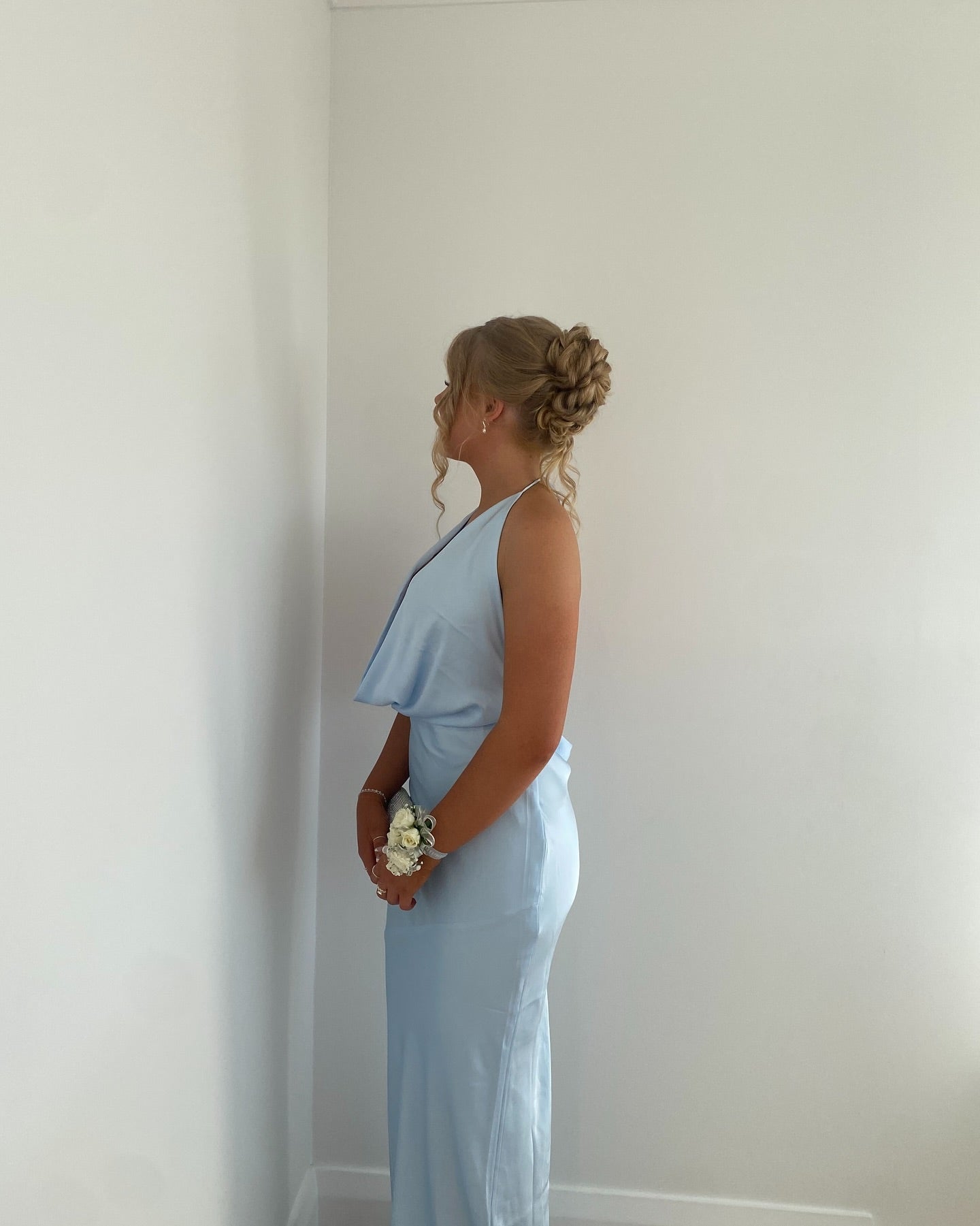 Elegant Halter Neck Blue Satin Prom Dress for Evening Party - J6286 | Perfect for Homecoming, Formal Dances & Special Occasions