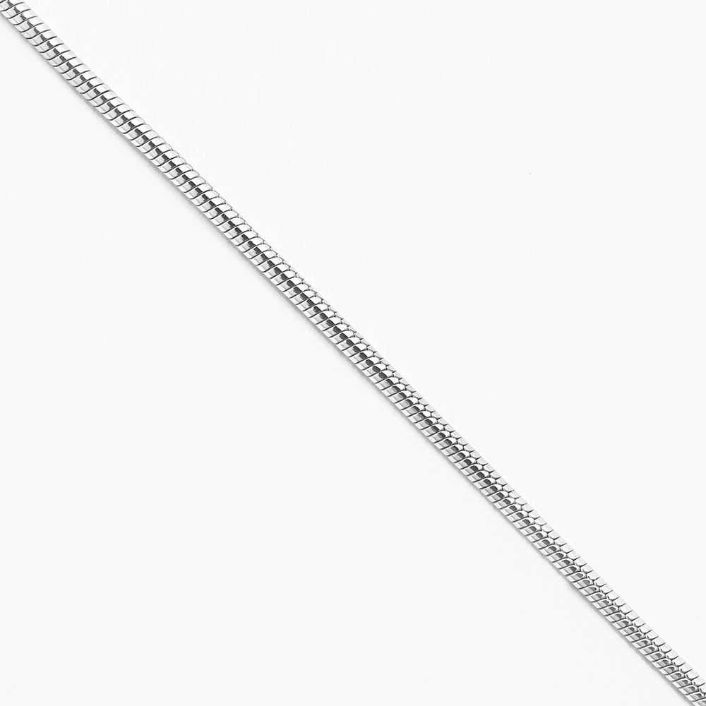 Elegant Silver Snake Chain Bracelet for Women - Perfect for Everyday Wear, Parties & Gifting