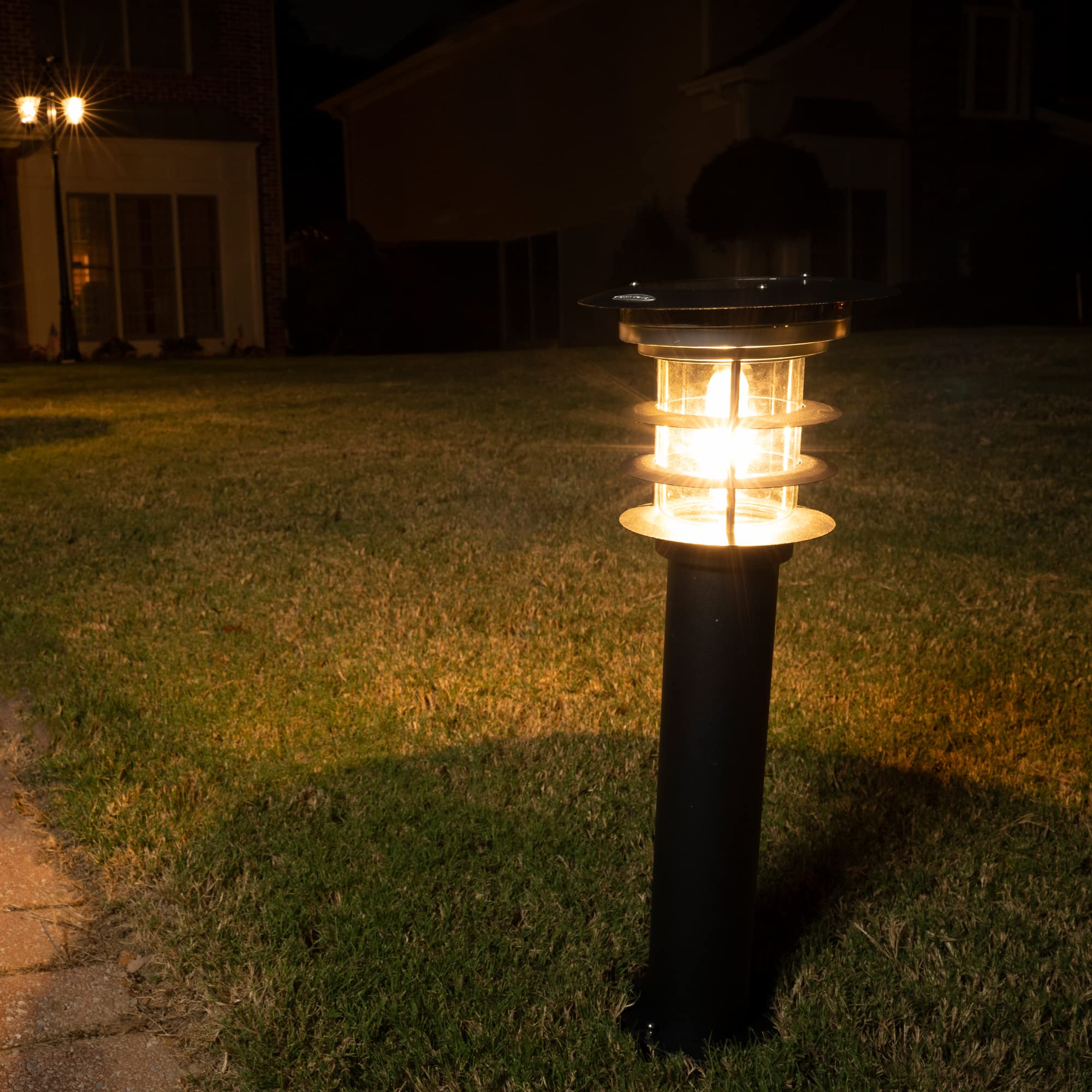 Gama Sonic Solar Pathway Light - Stainless Steel Bollard LED Outdoor Lamp, Waterproof Landscape Lighting for Garden, Yard, Driveway, Walkway (GS-214) - Perfect for Patio, Deck, Poolside & Pathway Illumination