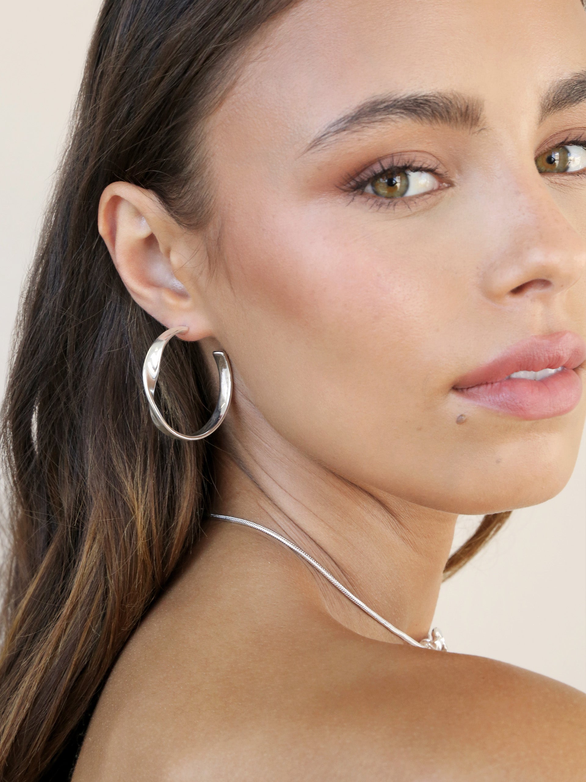 Vintage Heirloom Twist Medium Hoop Earrings - 14K Gold Plated Boho Chic Jewelry for Women | Perfect for Weddings, Parties & Everyday Elegance