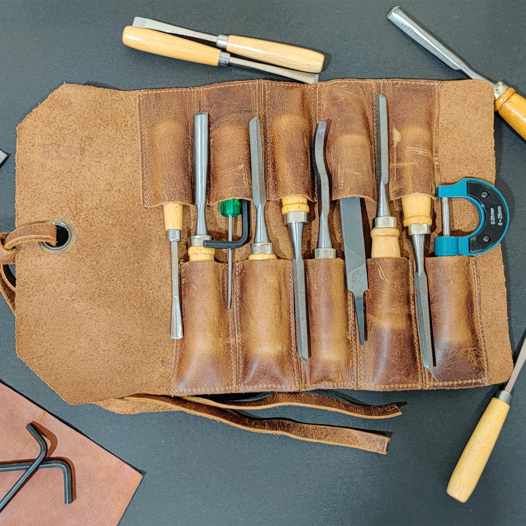 Premium Full Grain Leather Tool Roll Up Pouch - Handcrafted 10-Slot Organizer for Wrenches, Screwdrivers & DIY Tools | Perfect for Mechanics, Carpenters & Home Workshops