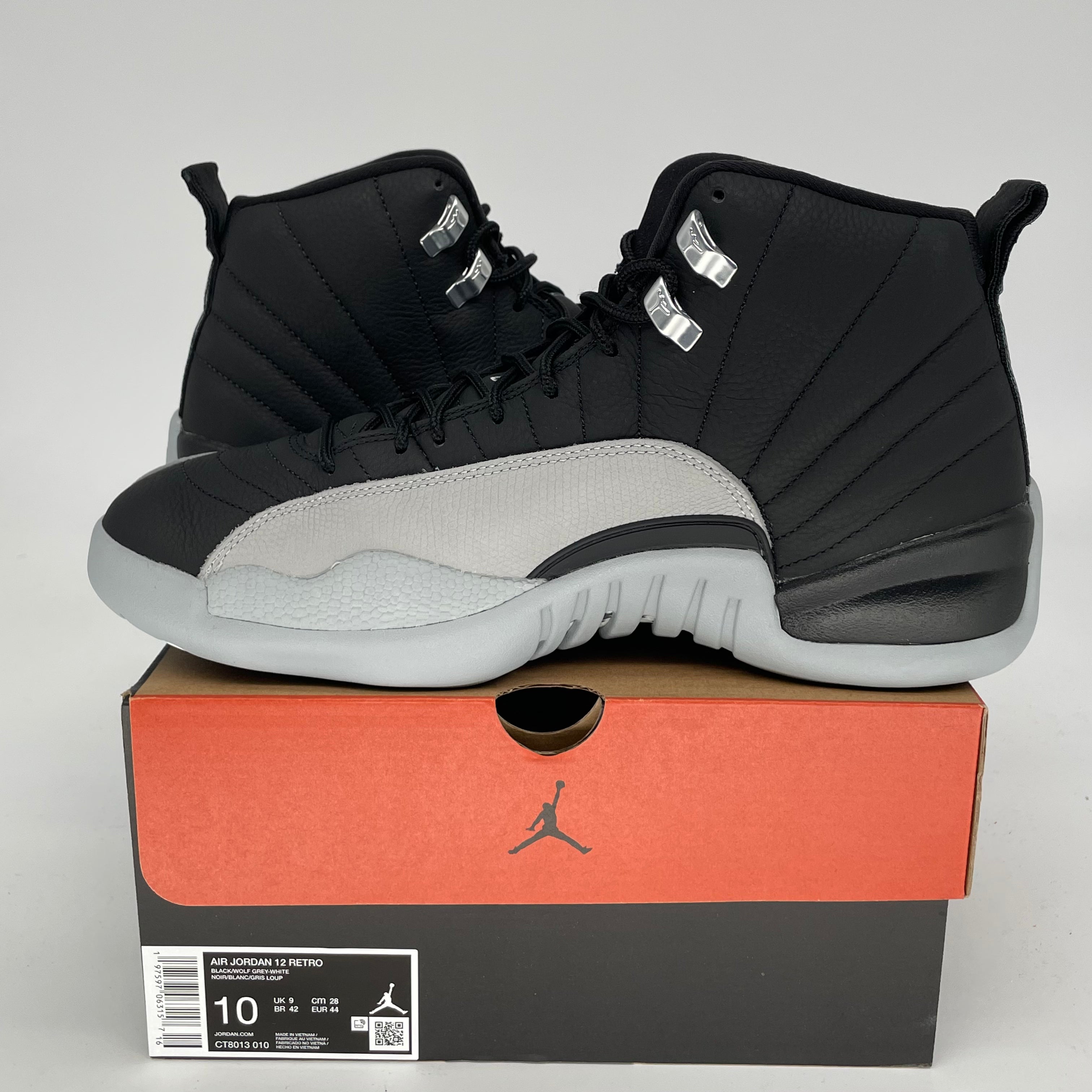 AIR JORDAN 12 Barons Basketball Shoes Men's Size 10/11.5W Retro Sneakers Black/White CT8013-010 | Perfect for Streetwear, Casual Outfits & Basketball Games