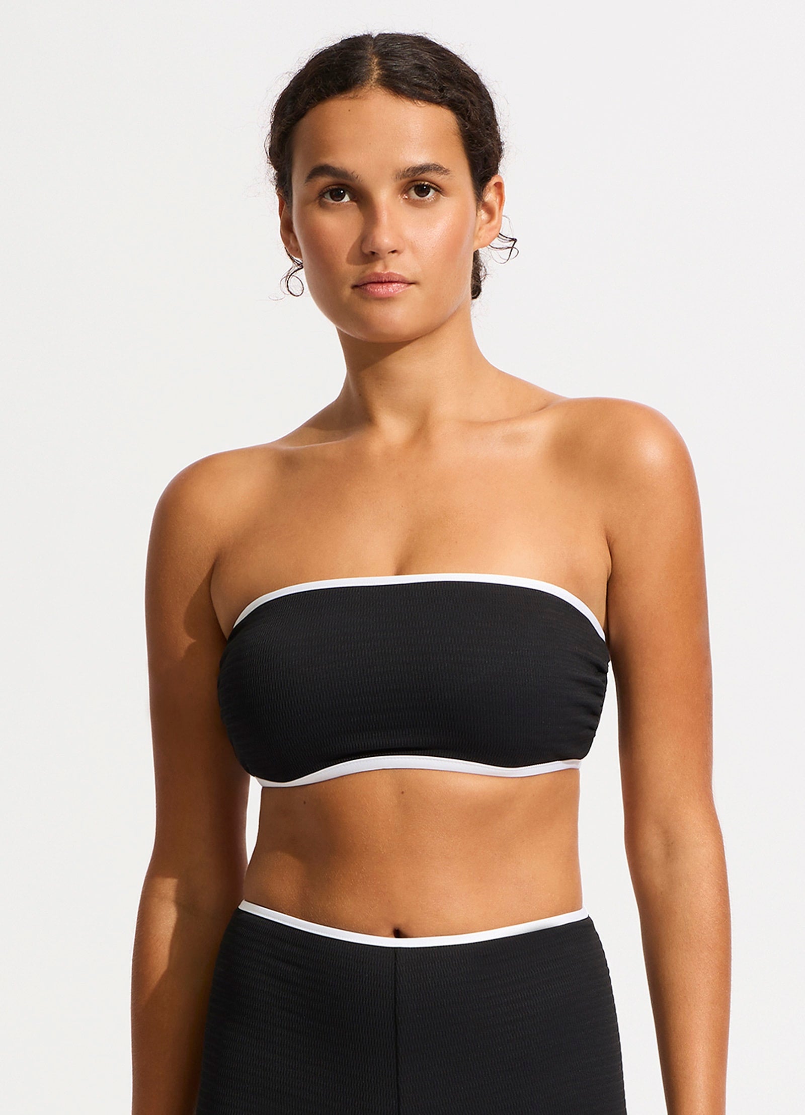 Beach Bound DD Tank Bikini Top - Black | High Support Swimwear for Women | Perfect for Beach Vacations & Pool Parties
