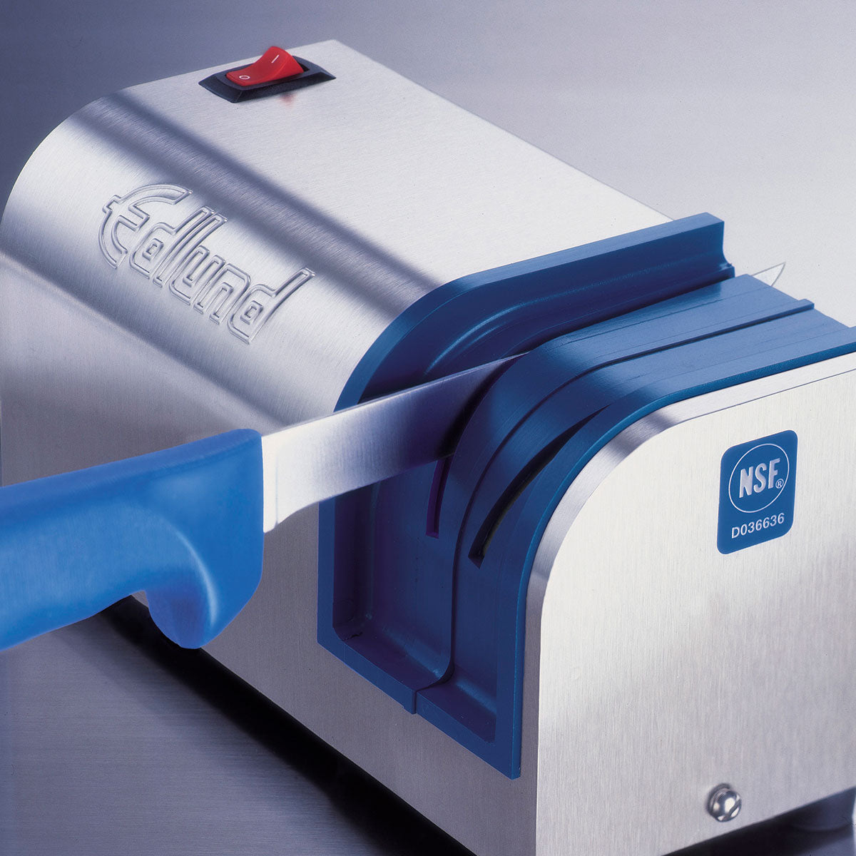 Edlund 401/4000 Electric Knife Sharpener - Professional Kitchen Knife Sharpening Tool for Chefs & Home Cooks | Perfect for Restaurants, Butcher Shops & Home Kitchens