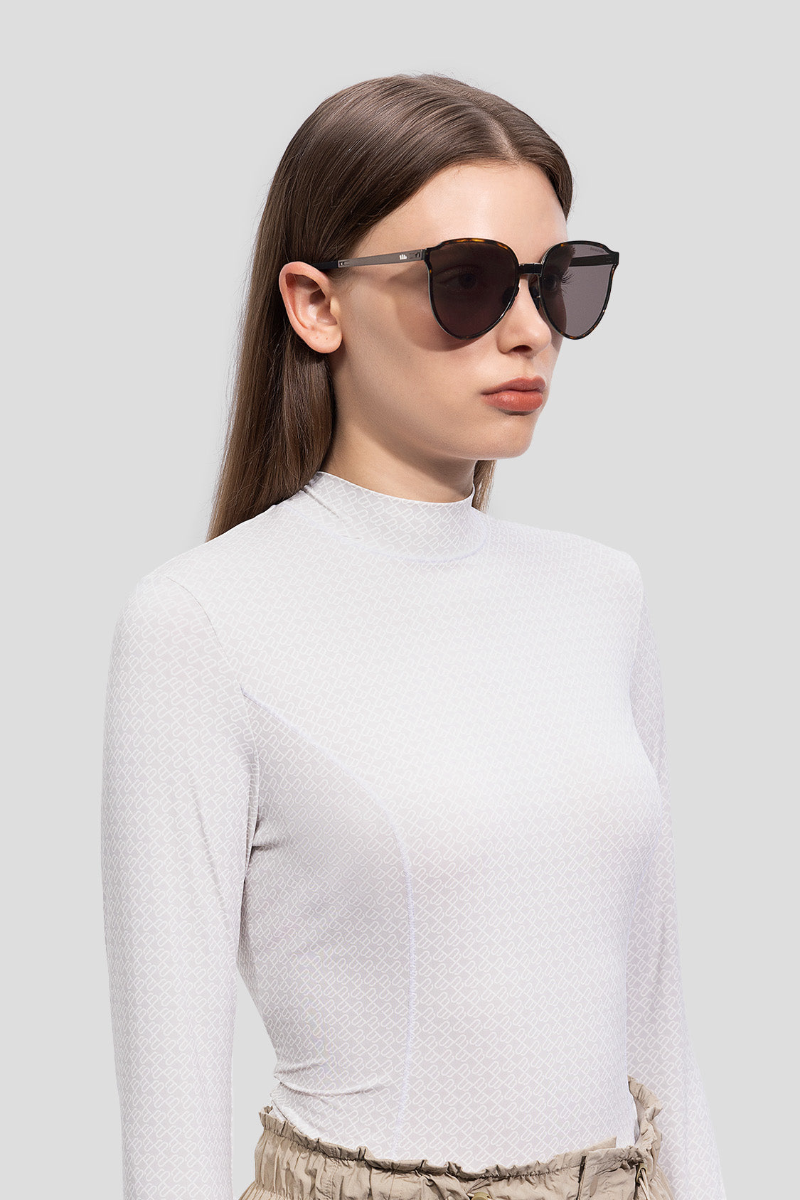Ultra Lightweight Slimline Foldable Sunglasses UV400 Protection - Perfect for Travel, Running, and Outdoor Activities