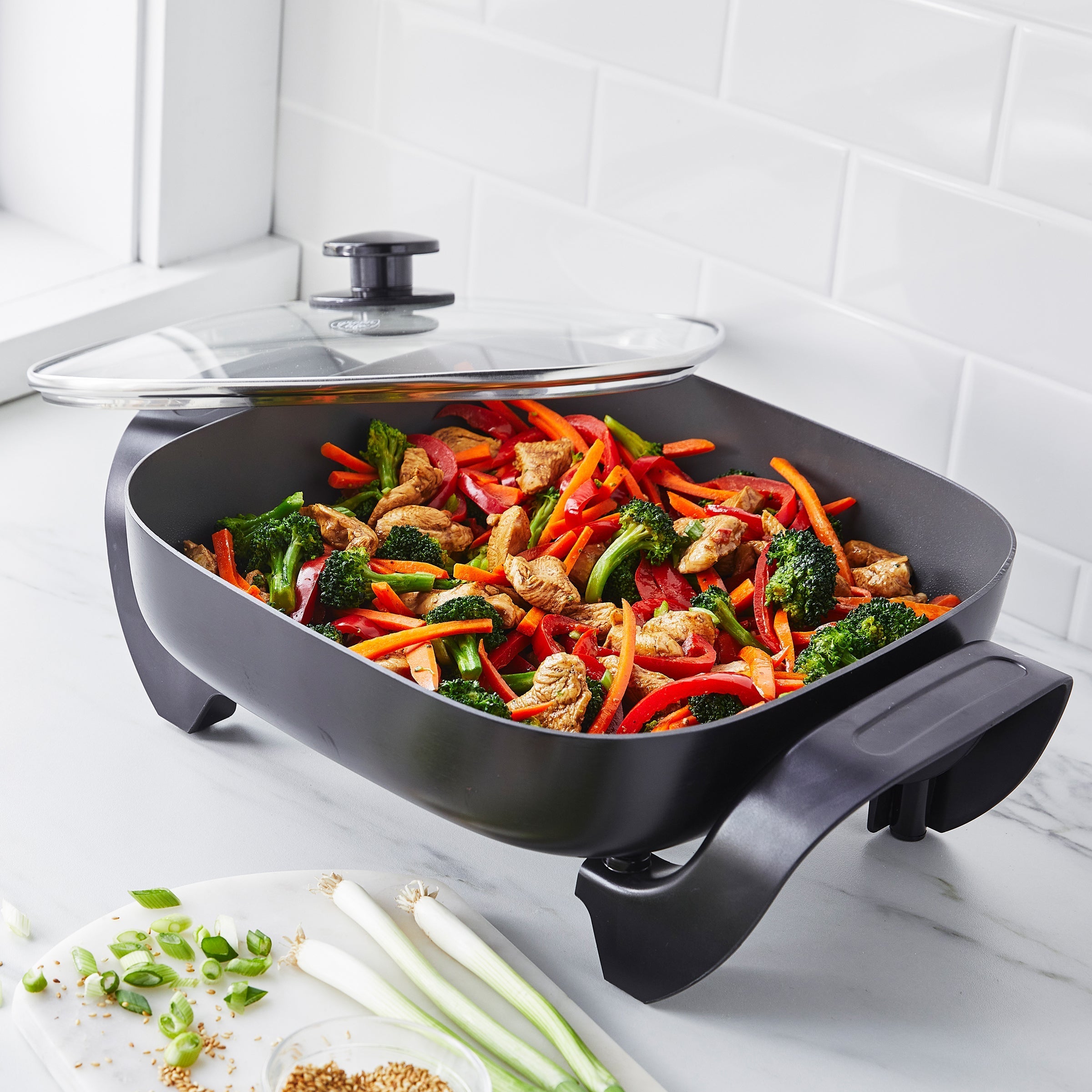 GreenLife Non-Stick Electric Skillet with Adjustable Temperature - 12 Inch Black Frying Pan for Healthy Cooking - Perfect for Pancakes, Eggs, Stir Fry & Family Meals