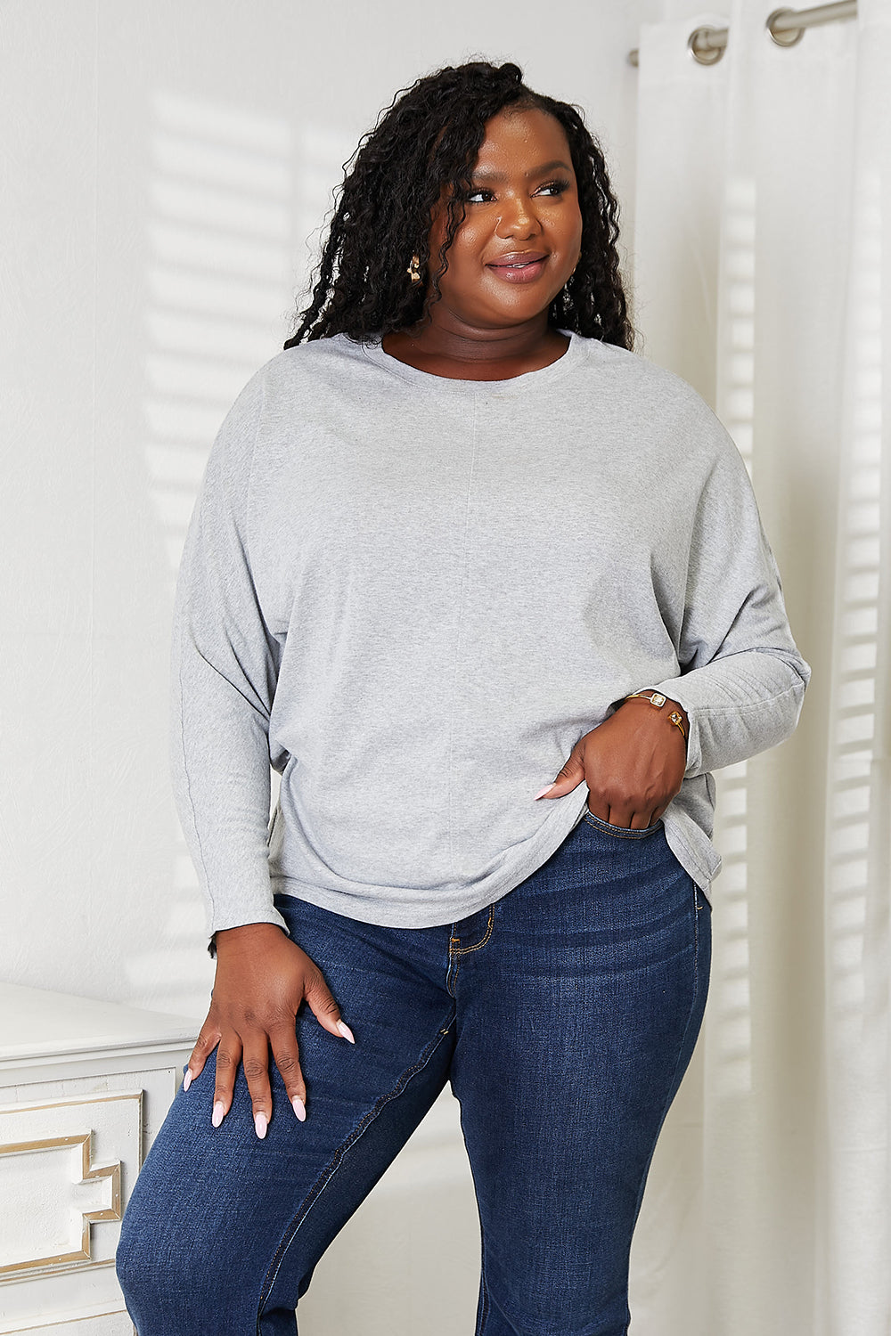Seam Detail Round Neck Long Sleeve Women's T-Shirt - Comfortable Casual & Work Wear for Everyday Outfits