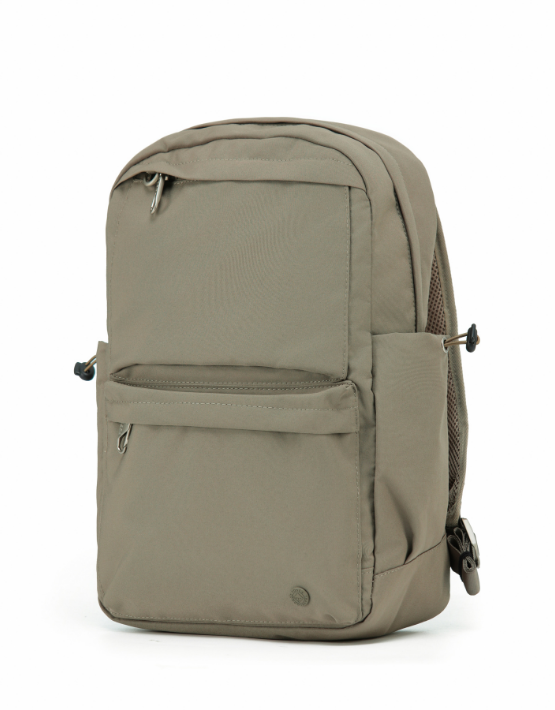 TOSCA TCA986 Anti-Theft Laptop Backpack for Men & Women - Waterproof Travel Backpack with USB Charging Port & Lockable Zippers, Taupe - Perfect for Commuting, Business Travel & College Campus Use