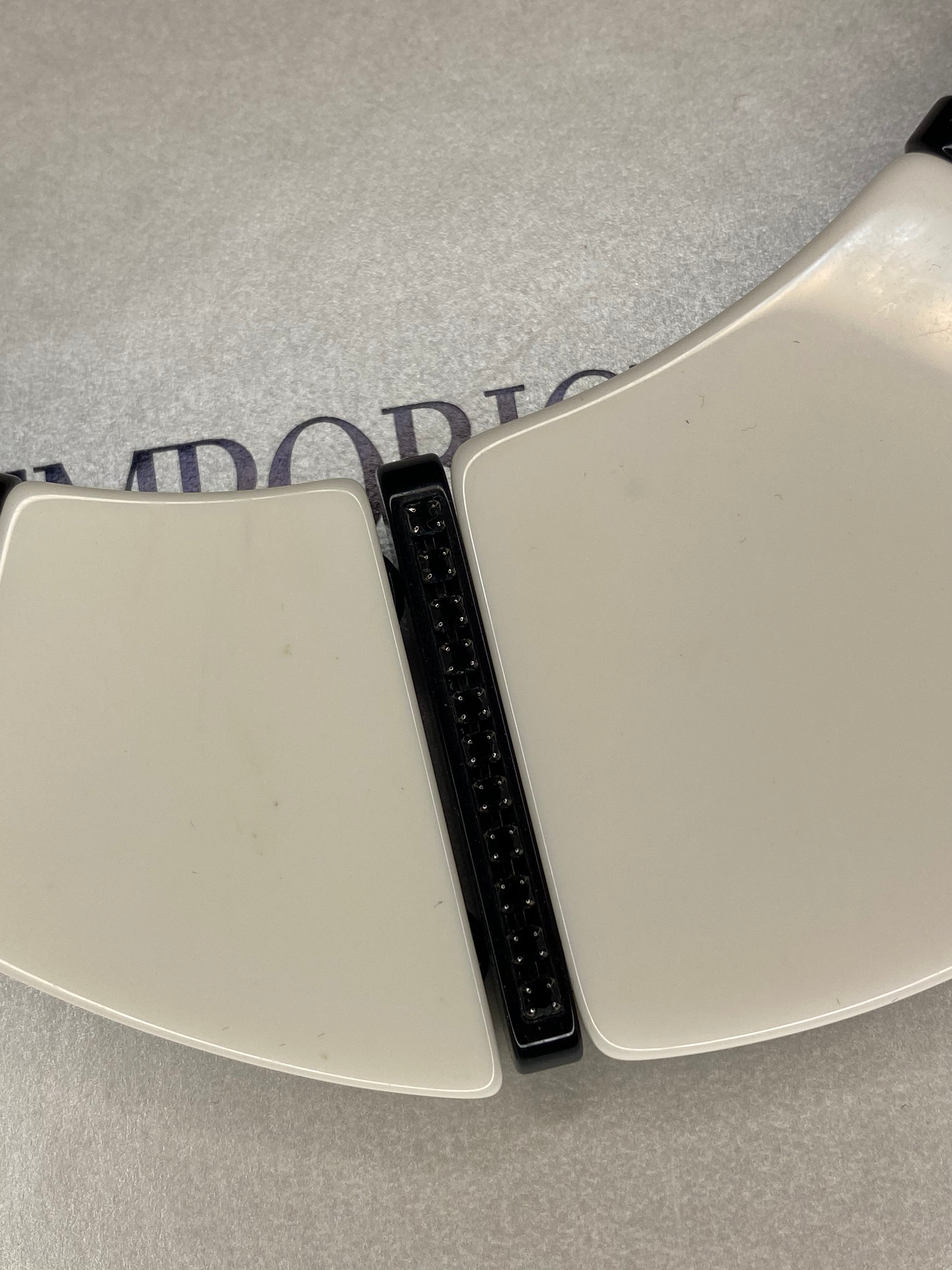 Elegant Black & White Monochrome Choker Necklace for Women - Perfect for Parties, Weddings & Everyday Fashion Accessories