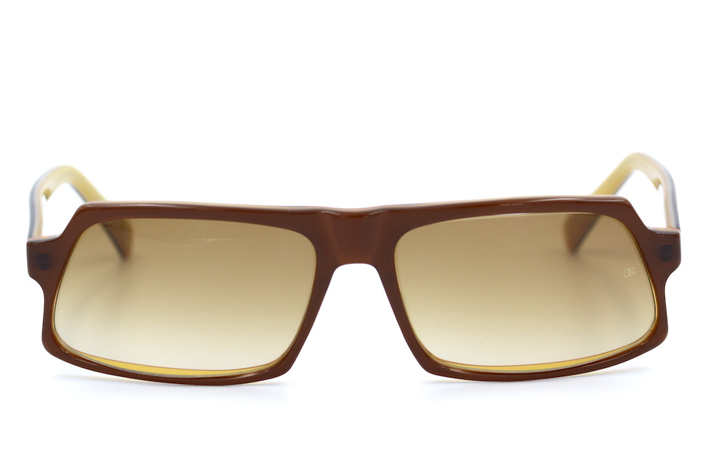 Oliver Goldsmith Paw Paw Gold Sherry Sunglasses – Vintage-Inspired Cat Eye Frames for Women – Perfect for Outdoor, Beach, and Fashion Events
