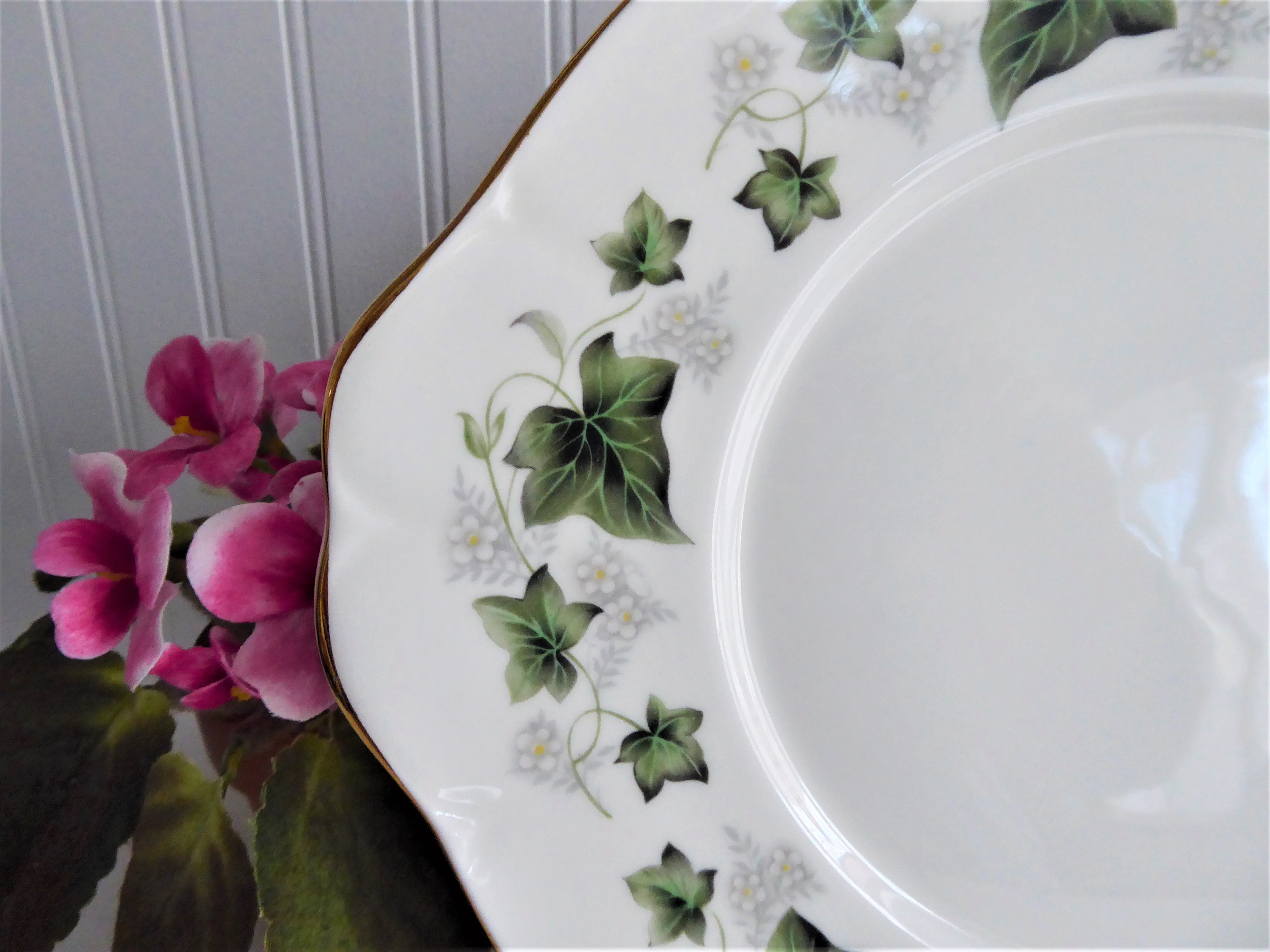 Vintage 1970s Duchess Ivy England Bone China Cake Serving Plate with Green Leaves - Elegant Tea Party, Wedding, and Dessert Display