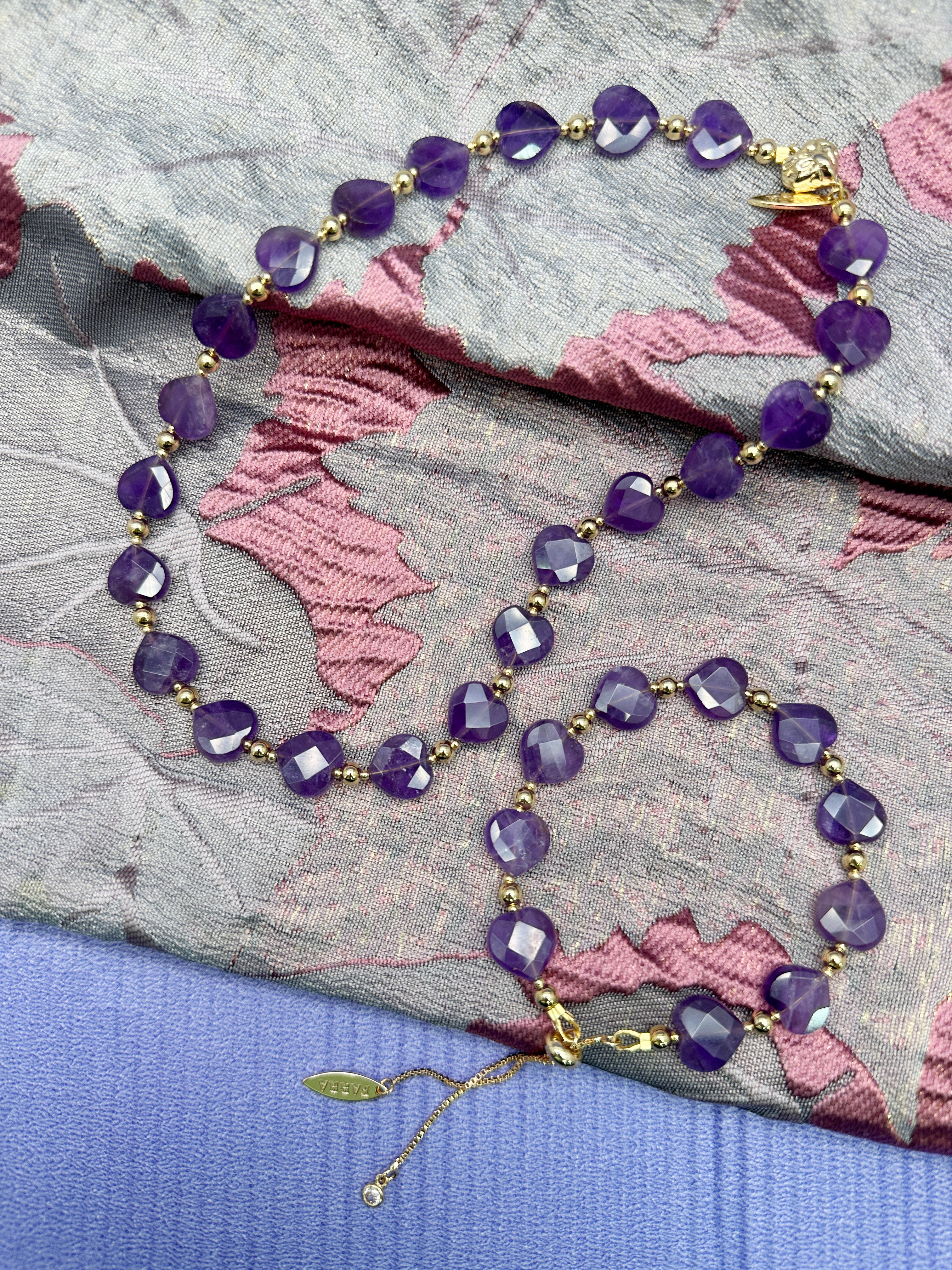Heart Shaped Amethyst Magnetic Clasp Choker Necklace - Elegant Purple Crystal Jewelry for Women, Perfect for Valentine's Day Gifts, Date Nights & Special Occasions