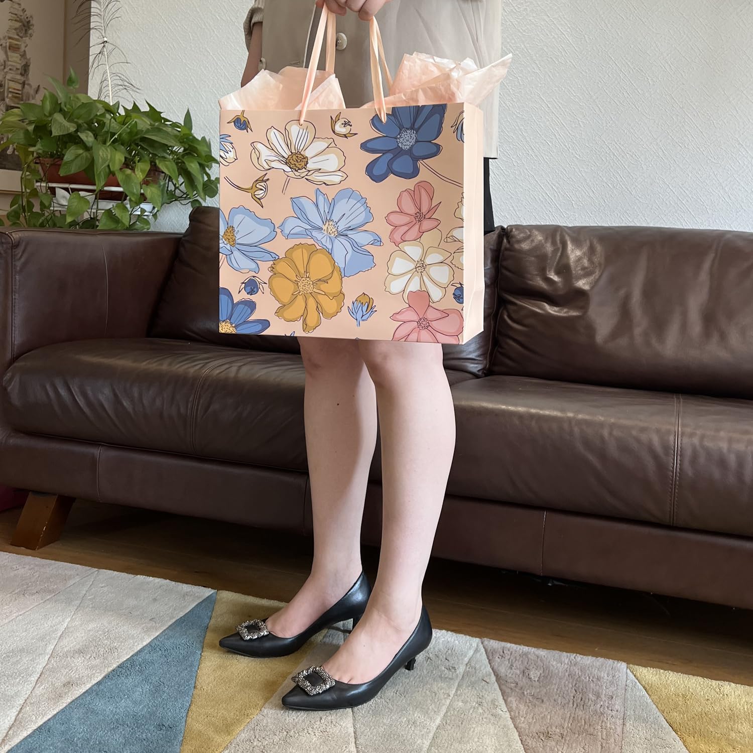 AMROSE 13'' Floral Gift Bags 3PK with Card - Recyclable for Birthdays & Weddings