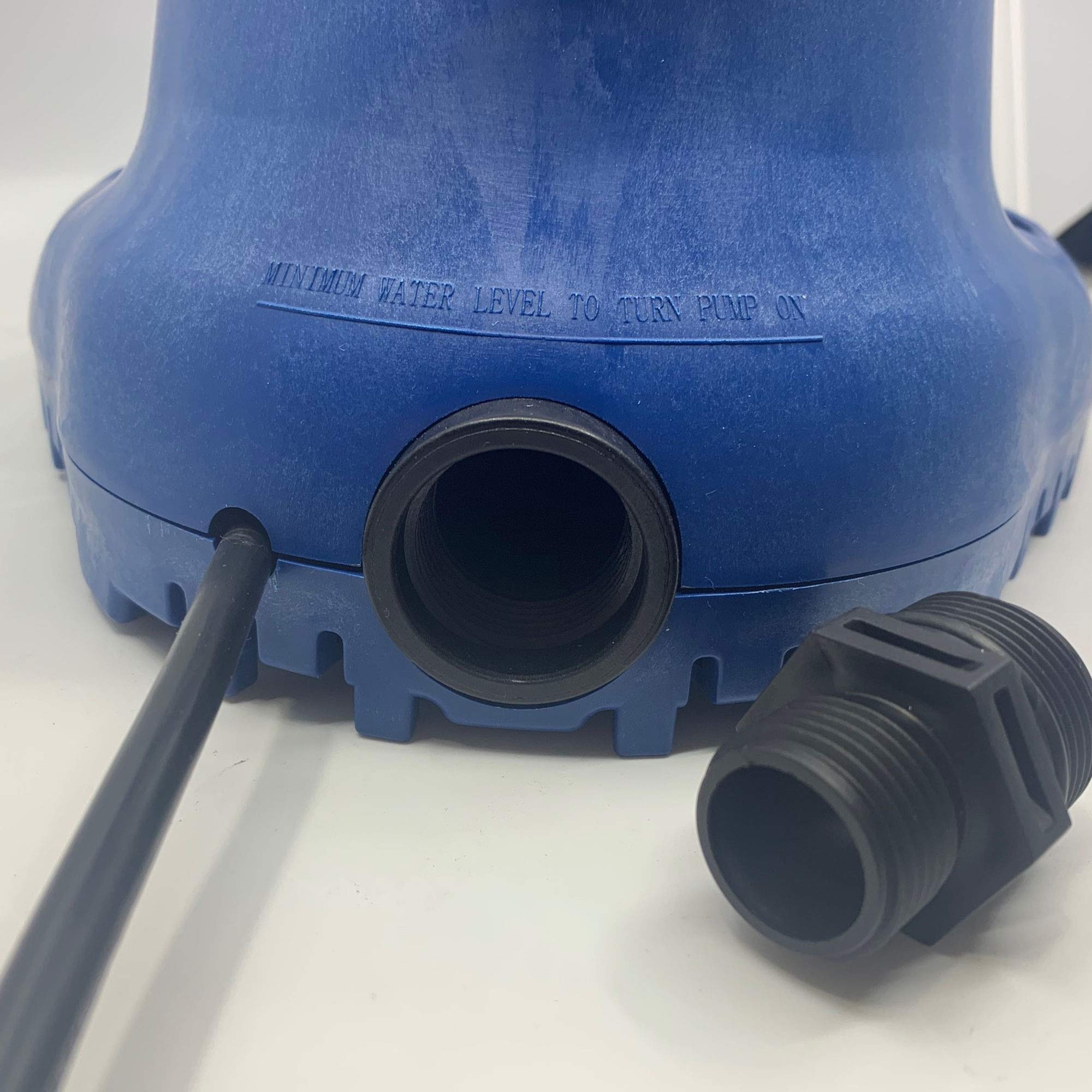 Doheny's Deluxe Pool Cover Pump - Automatic Submersible Water Removal for Winter Pool Covers - Ideal for Inground & Above Ground Pools - Prevents Freeze Damage & Debris Buildup