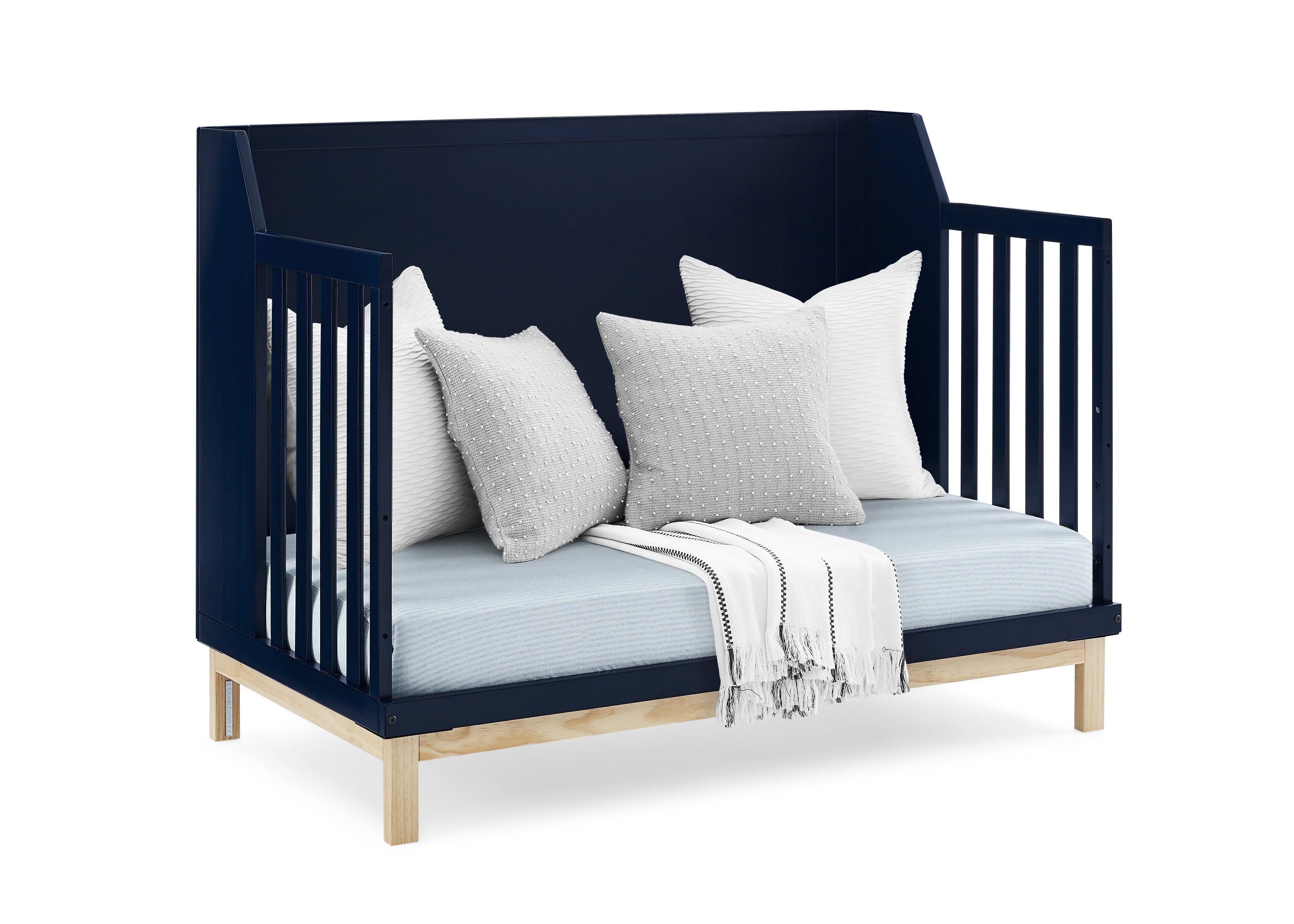 BabyGap Oxford 6-in-1 Convertible Crib - Nursery Furniture for Newborn to Toddler | Safe & Stylish Wooden Crib with Adjustable Height | Perfect for Nursery, Bedroom, and Daycare