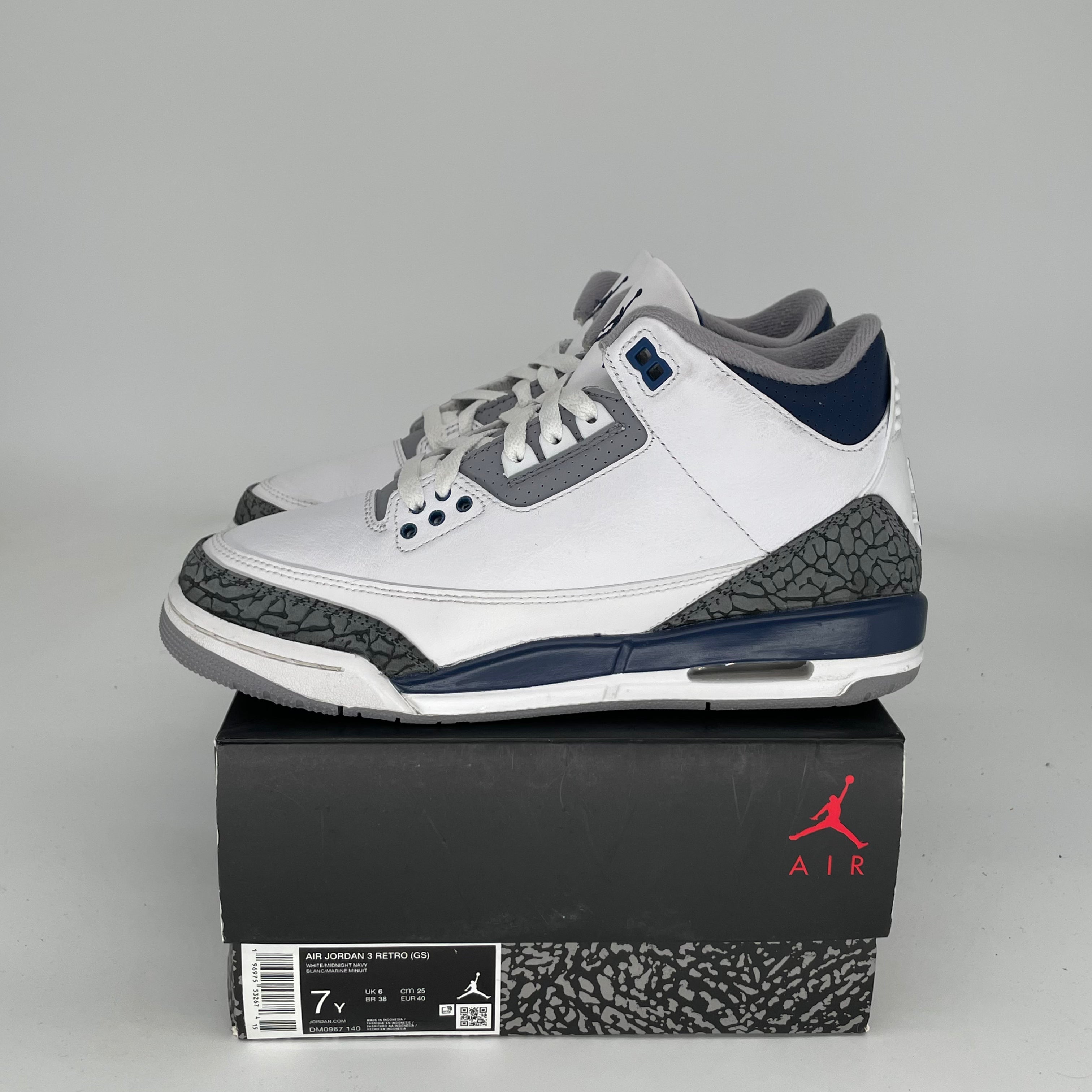 AIR JORDAN 3 MIDNIGHT NAVY Sneakers - Size 7Y (DM0967-140) - Men's Basketball Shoes for Casual Wear & Street Style
