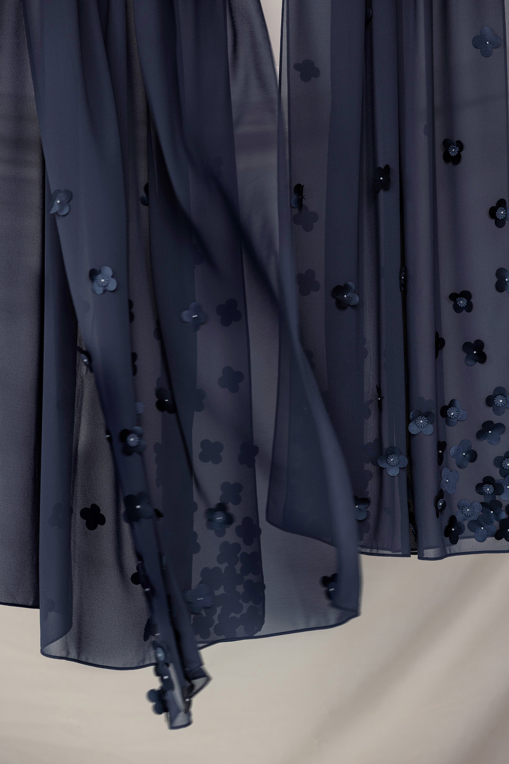 Navy Petals - Premium Artificial Silk Flower Petals for Wedding Decor, Party Centerpieces, and Home Decoration
