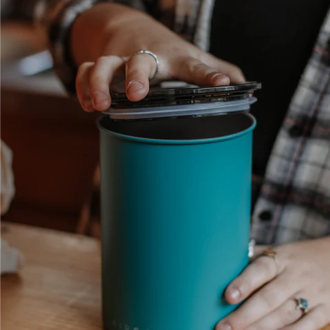 Airscape Classic Airtight Food Storage Container - Matte Turquoise - Keep Food Fresh for Longer - Perfect for Pantry, Kitchen & Meal Prep