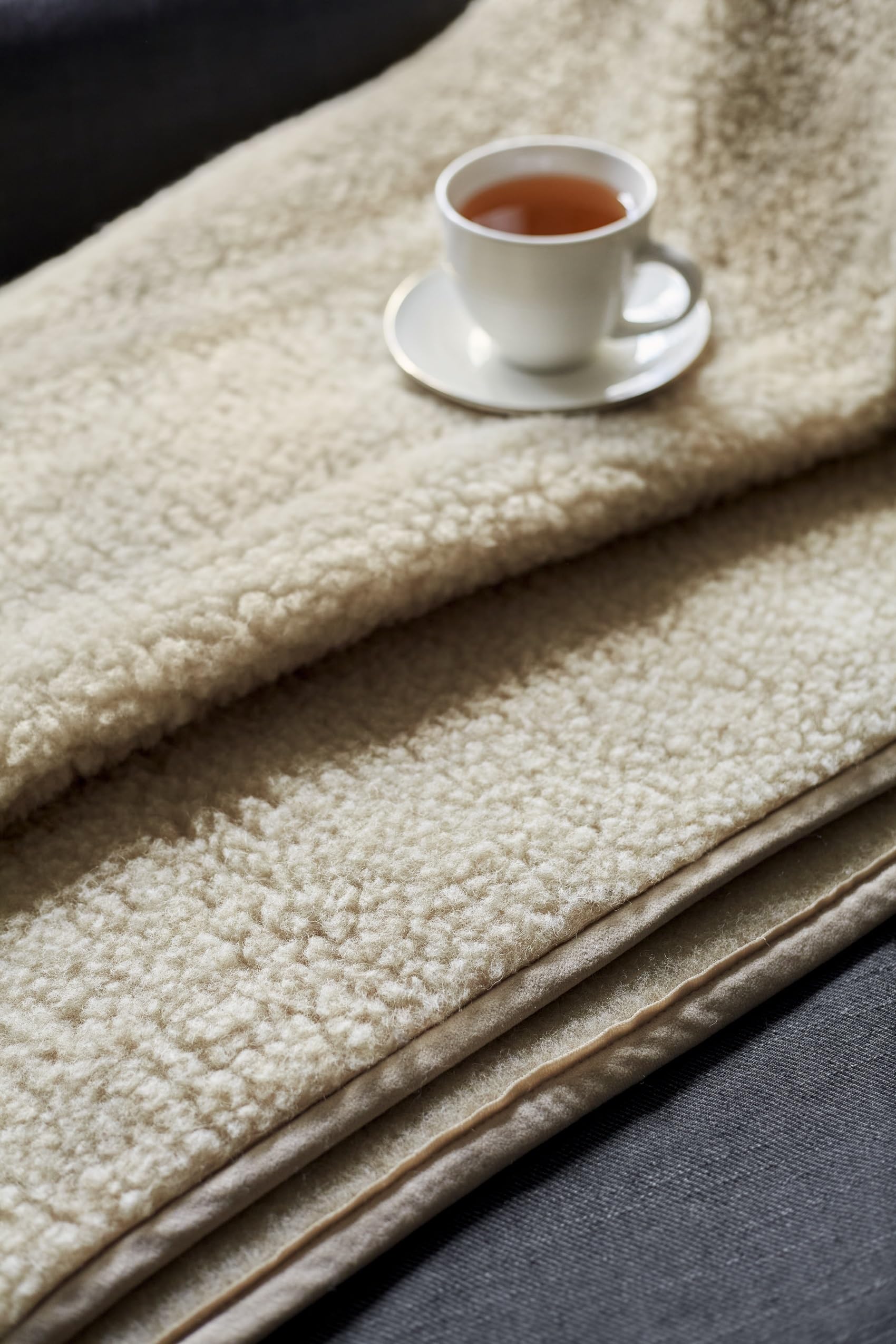 Premium 100% Merino Wool Blanket - Extra Large 98