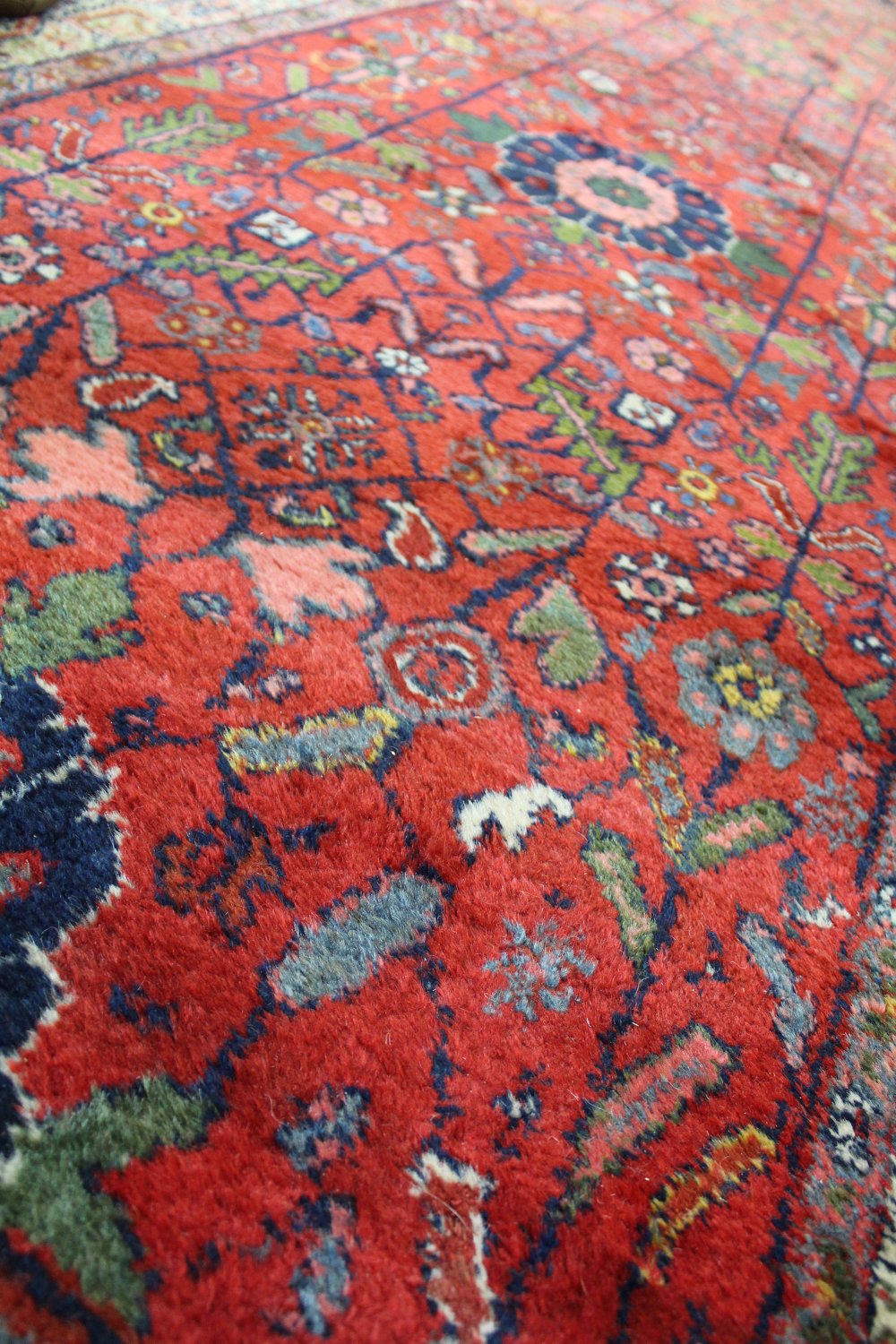 Vintage Bijar Handwoven Persian Tribal Rug - Traditional Persian Design, JF8141 - Perfect for Boho Home Decor, Living Room, Bedroom & Office