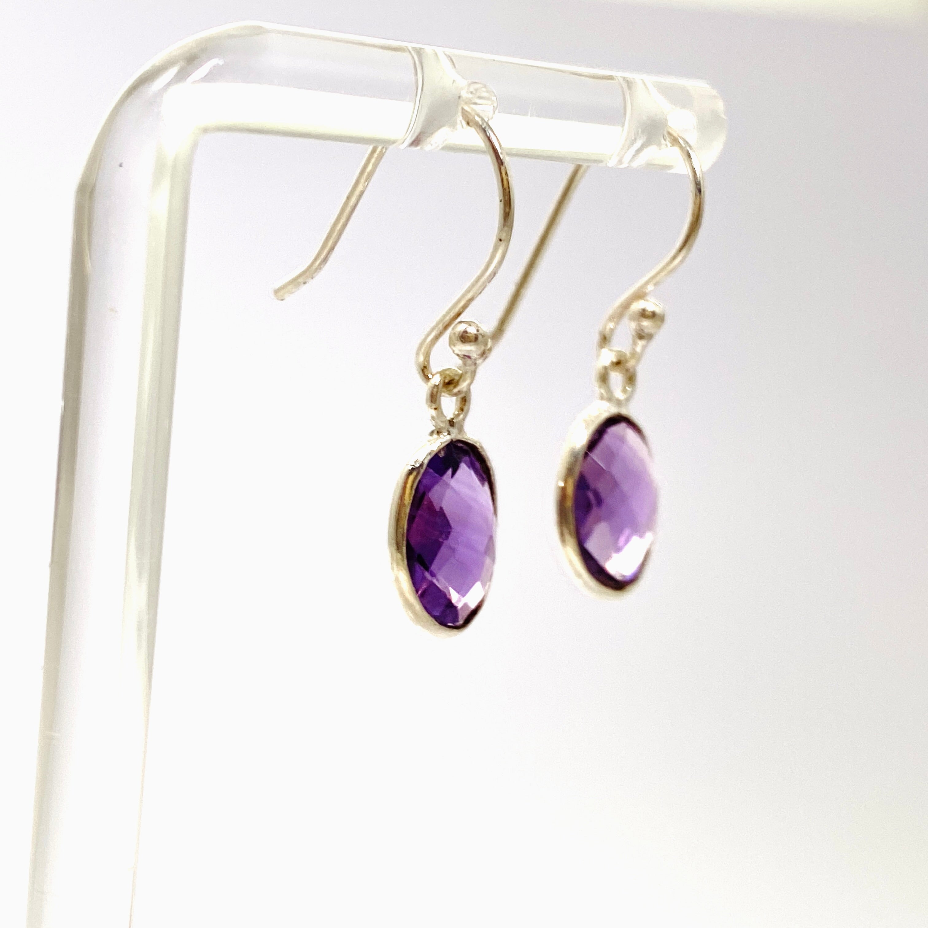 Amethyst Oval Checkerboard Faceted Earrings for Women - Elegant Purple Gemstone Jewelry - Perfect for Parties, Weddings & Special Occasions