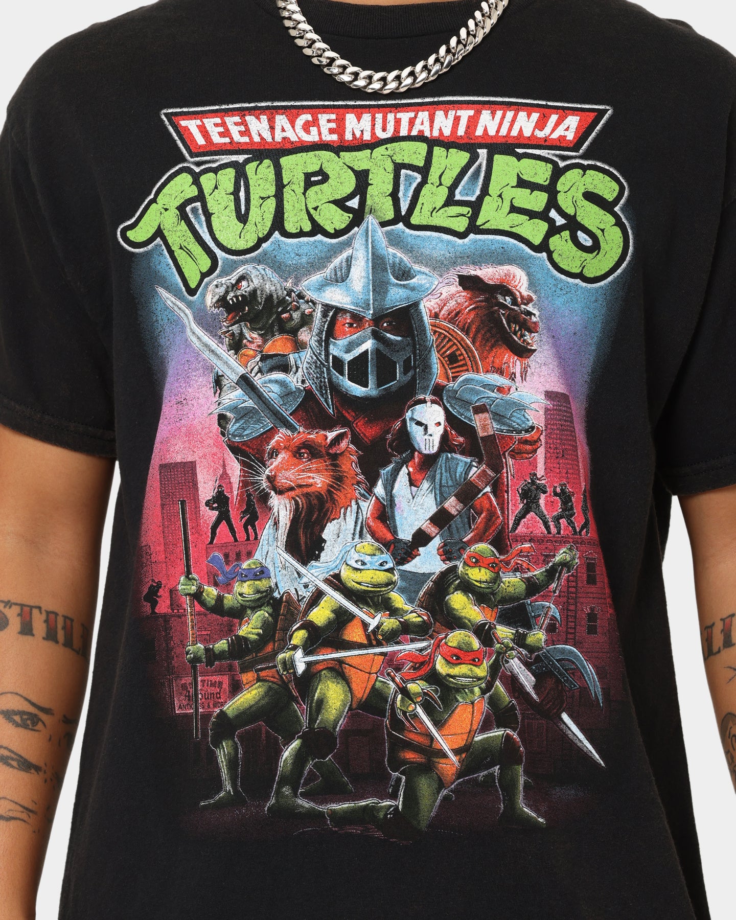 Vintage Teenage Mutant Ninja Turtles Graphic T-Shirt - Retro TMNT Black Cotton Tee for Men & Women - Perfect for Casual Wear, Cosplay, and Comic Book Fans