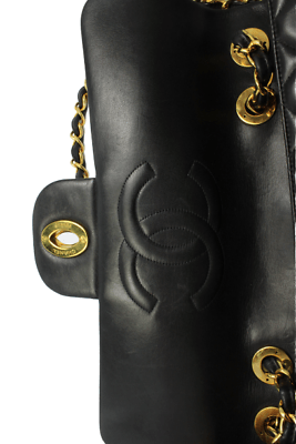 Vintage 1995 Chanel Jumbo XL Maxi Black Quilted Lambskin Single Flap Handbag - Luxury Designer Purse for Women | Perfect for Evening Events, Parties & Special Occasions