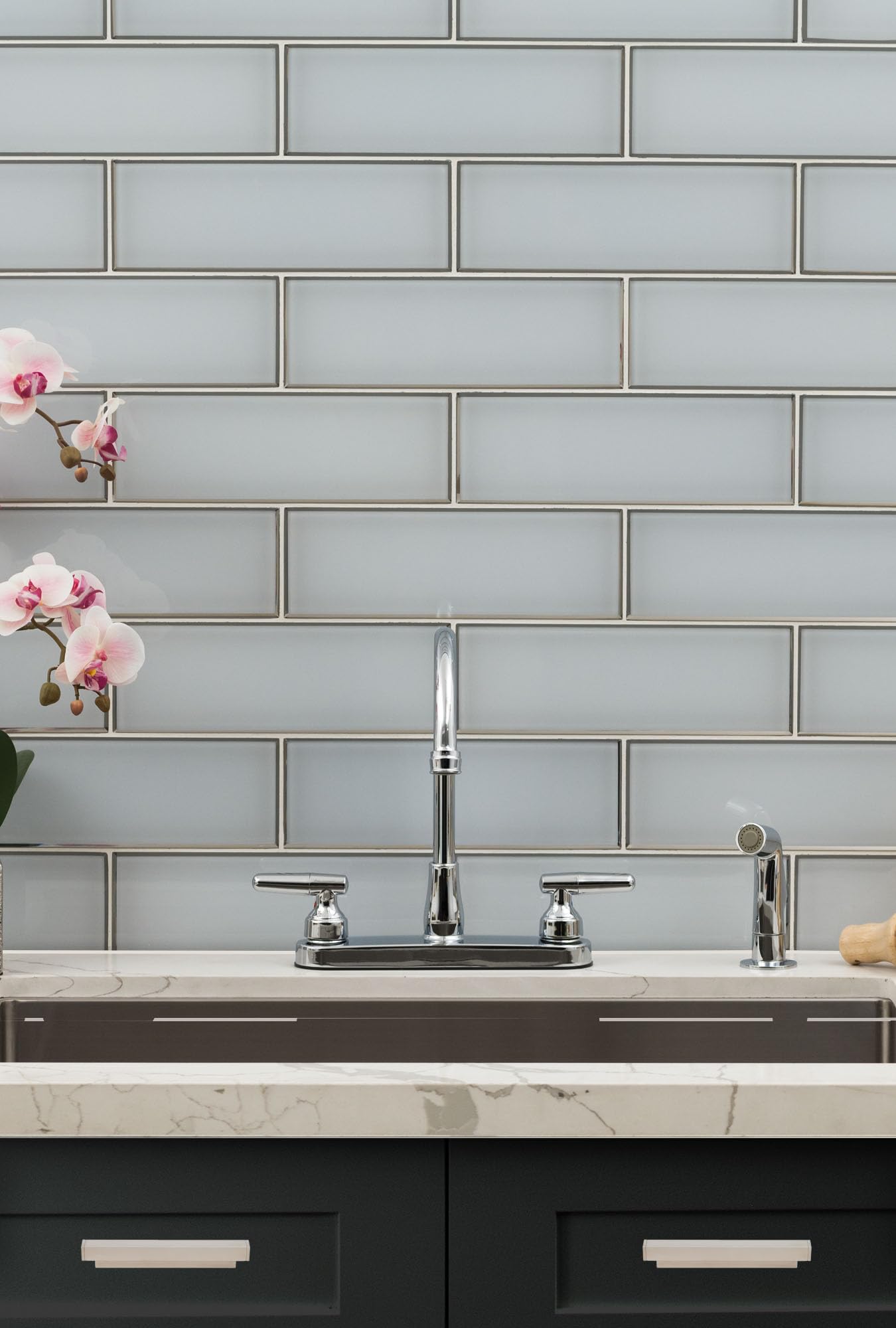 MSI Ice Bevel 4x12 Inch White Beveled Glass Subway Tile - Kitchen Backsplash, Bathroom & Shower Wall Tile - Cool White Mosaic for Modern Home Decor (Perfect for Kitchen Renovation, Bathroom Upgrade & Spa-like Shower Design)