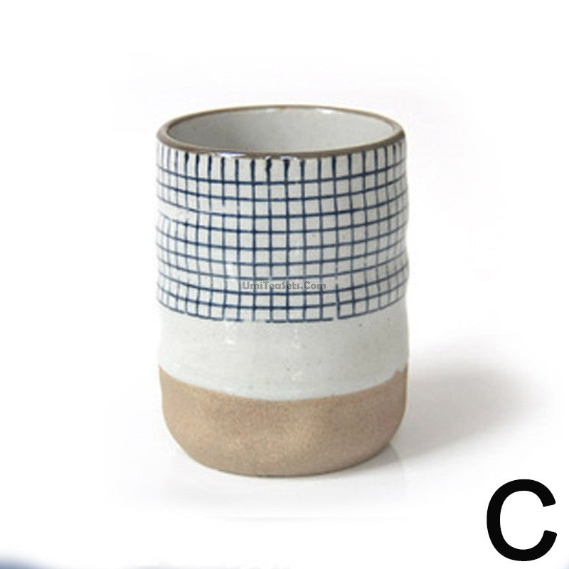 Authentic Japanese Karatsu Earthenware Tea Cup - Handcrafted Ceramic Matcha Bowl for Traditional Tea Ceremony & Home Decor