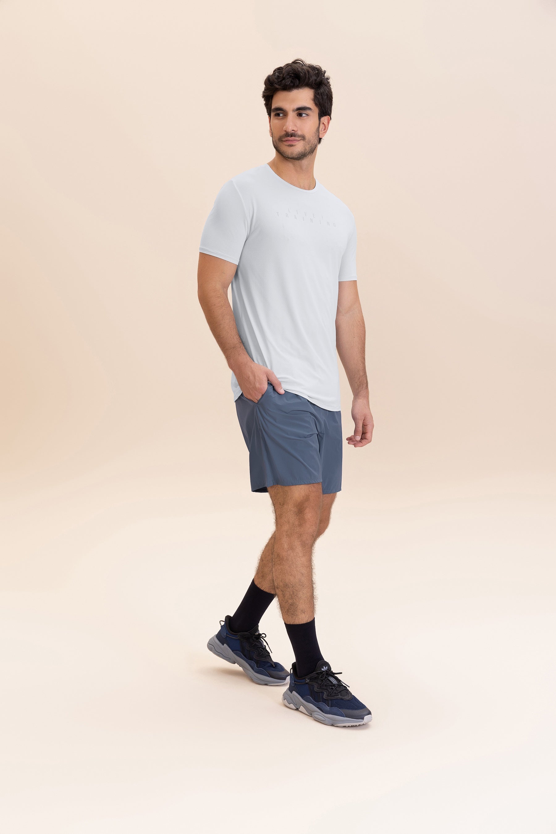Comfy LIVE! Men's Training T-Shirt - Breathable & Lightweight Workout Tee for Gym, Running & Casual Wear