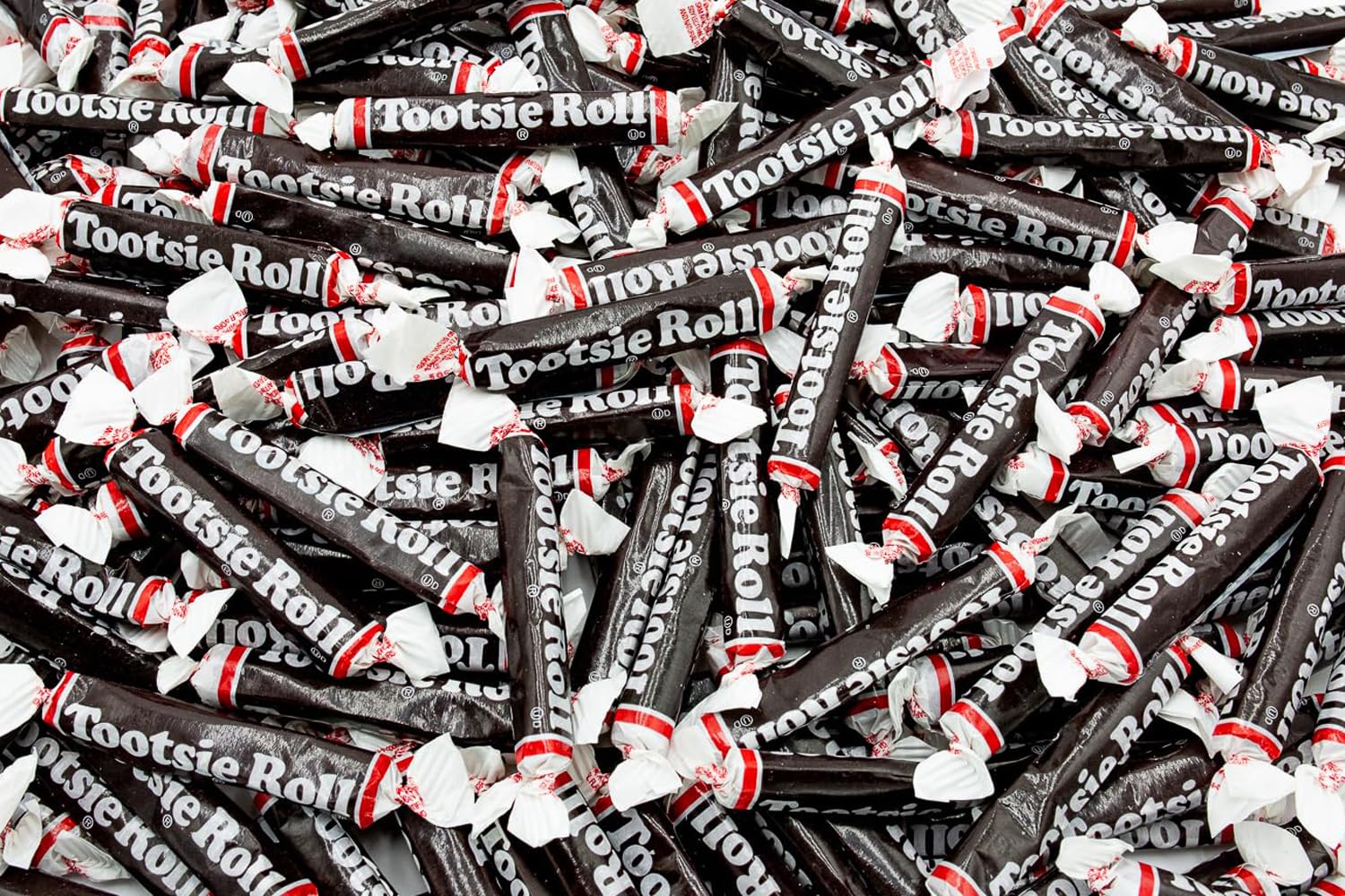 Bulk Tootsie Rolls Juniors Taffy Candy 2 lb Bag - 84 Individually Wrapped Gluten-Free Chocolate Chewy Candies | Perfect for Halloween, Birthday Parties & Office Treats