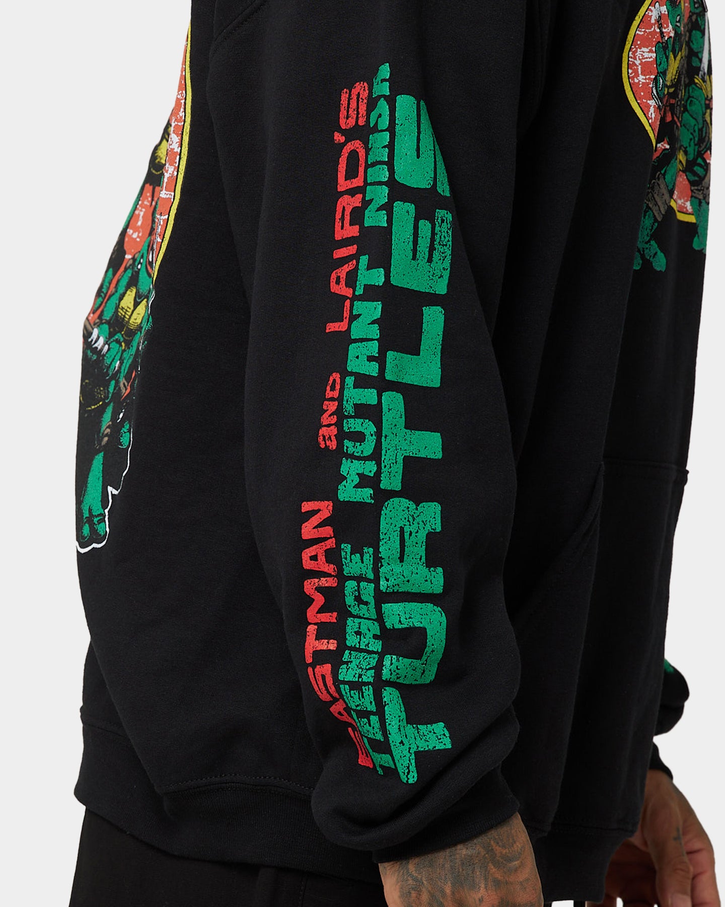 Original Vintage Teenage Mutant Ninja Turtles Hoodie - Black TMNT Graphic Pullover Sweatshirt for Men & Women - Perfect for Cosplay, Comic Con & Streetwear Fashion