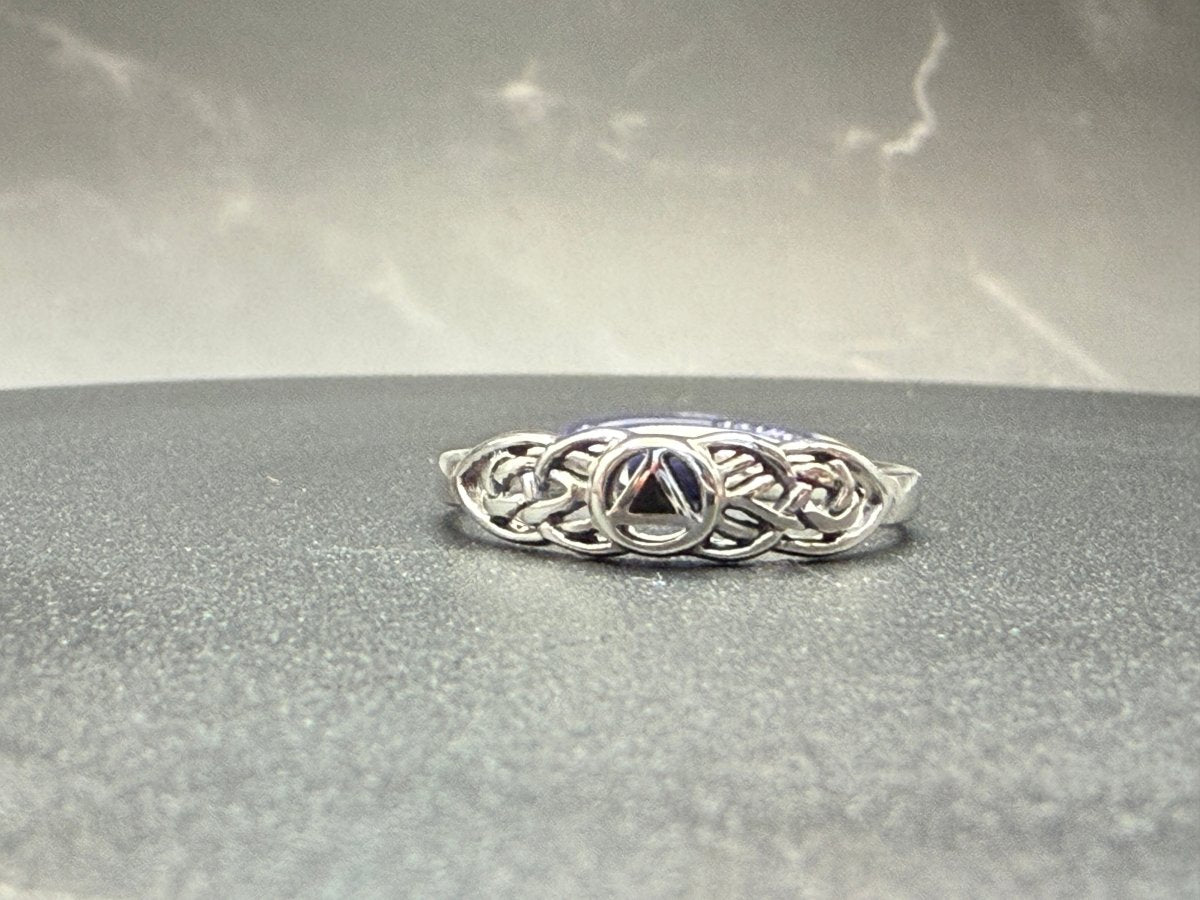 TRI1272 Sterling Silver Ring for Women - Elegant & Durable Jewelry for Everyday Wear, Gifts, and Special Occasions