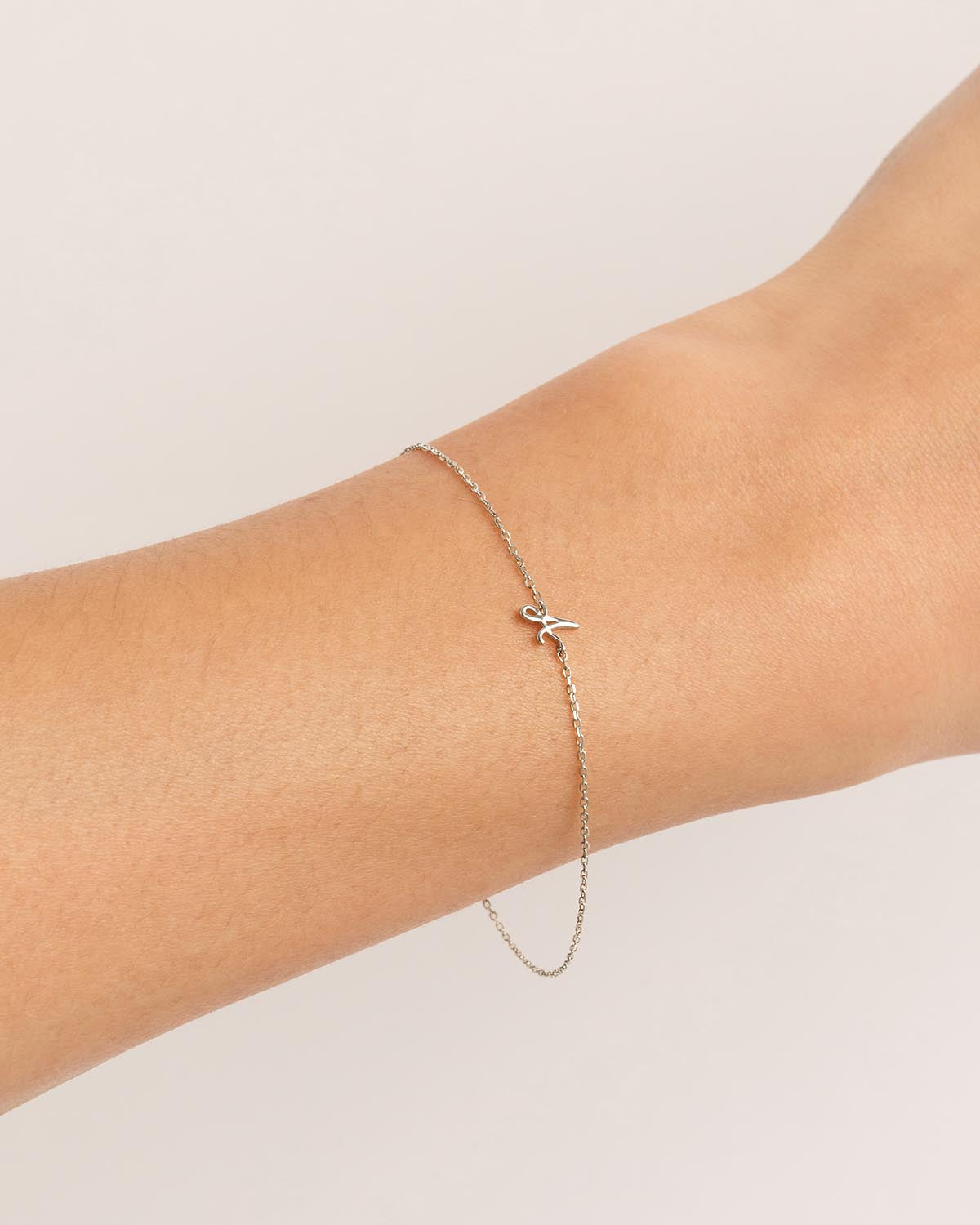 925 Sterling Silver Love Letter Bracelet - Romantic Gift for Her, Engraved Jewelry for Women, Perfect for Anniversaries & Valentine's Day