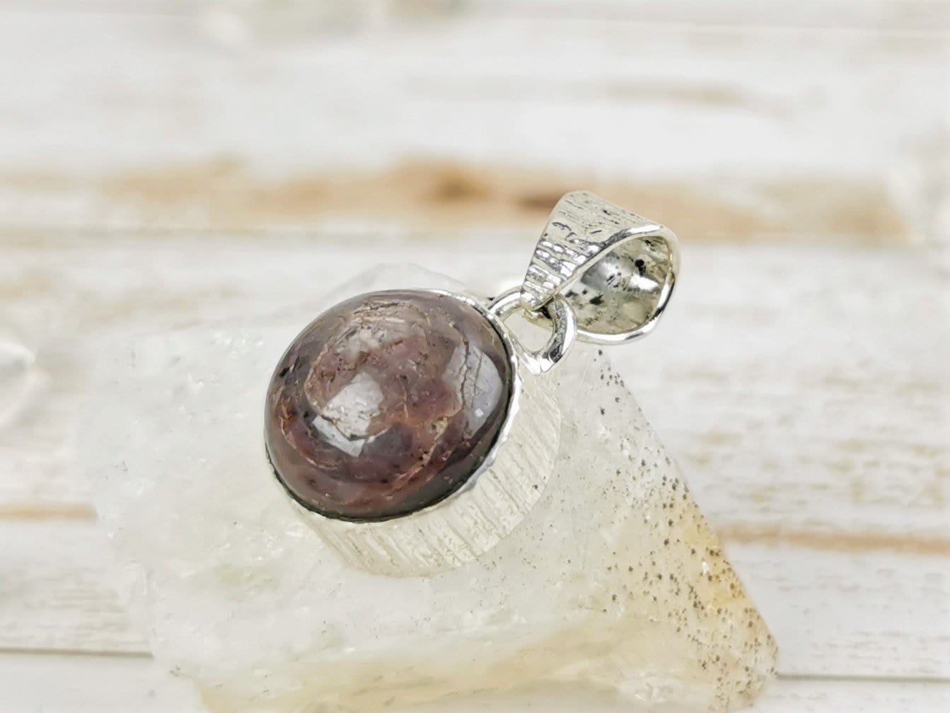 Elegant Circular Star Ruby Pendant Necklace for Women - Genuine Natural Gemstone Jewelry Gift for Birthday, Anniversary & Valentine's Day - Perfect for Evening Parties, Weddings & Special Occasions
