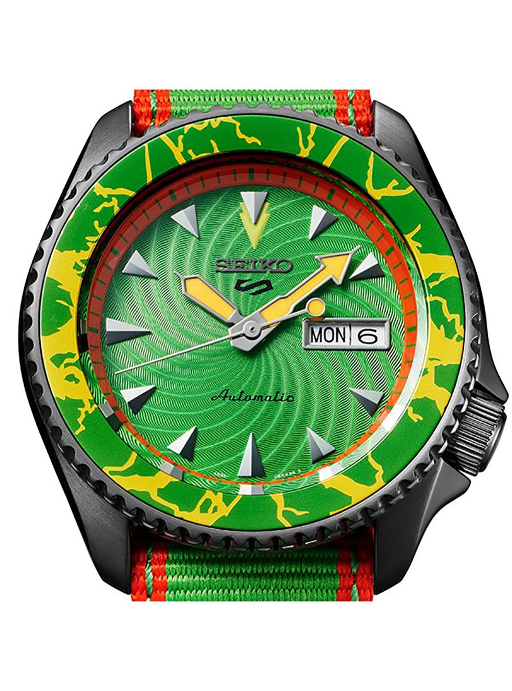 SEIKO 5 Sports Street Fighter V Limited Edition Blanka Model SBSA083 - Japanese Made Automatic Watch for Men - Perfect for Collectors, Gamers & Streetwear Enthusiasts