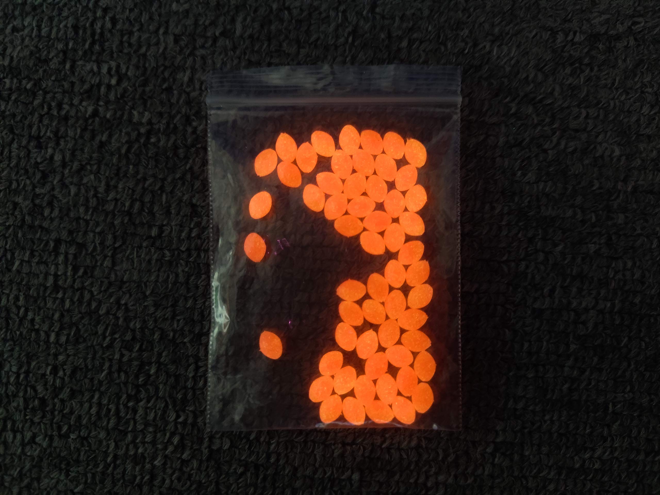 Glow in The Dark Fishing Beads - Oval Rubber Bait Eggs with Luminous Effect for Salmon Trout Fishing | Soft Fishing Line Ball Stopper for Saltwater & Freshwater | Perfect for Night Fishing and Low Light Conditions