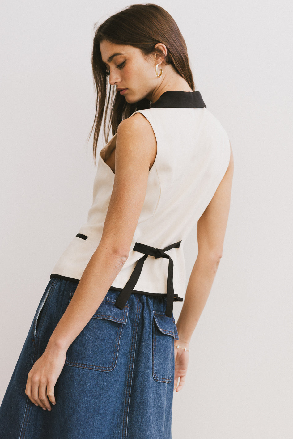 Linda Collared Vest for Women - Stylish Layering Piece for Fall & Winter Outfits | Perfect for Office, Casual Wear & Date Nights