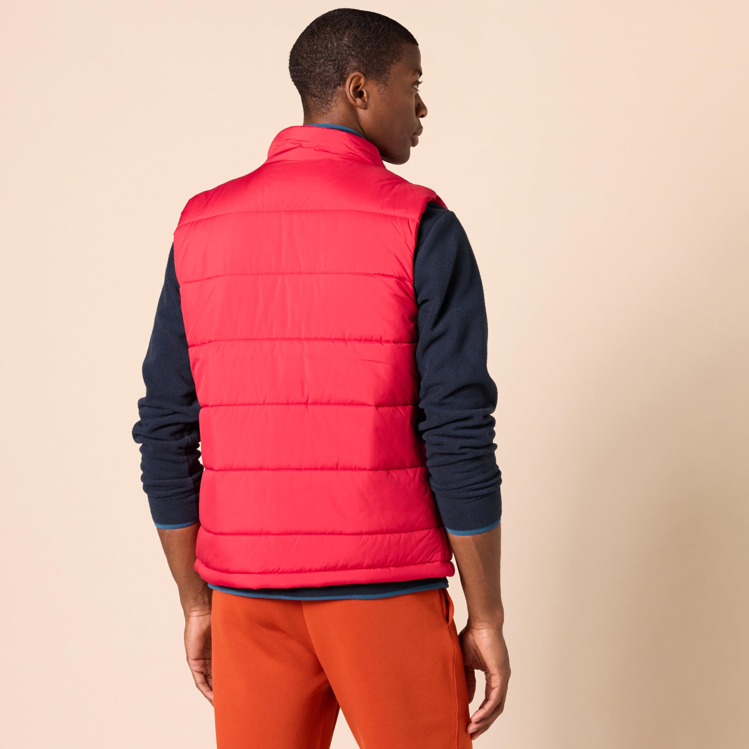 Amazon Essentials Men's Midweight Puffer Vest - Lightweight Warm Quilted Jacket for Outdoor Activities, Hiking & Casual Wear