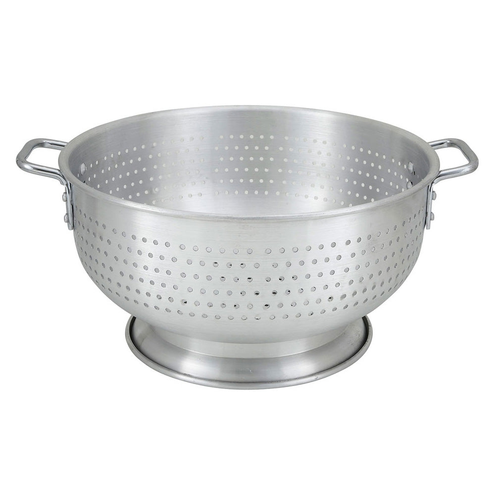 Stainless Steel Colander with Sturdy Base & Ergonomic Handles - 16 Quart Large Pasta Strainer for Cooking, Draining Vegetables & Washing Fruits - Perfect for Kitchen, Restaurants & Food Prep
