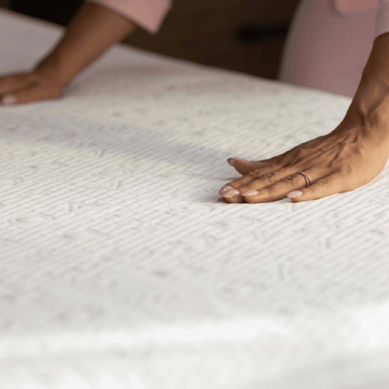 ZipFit Cooling Mattress Protector - Breathable Waterproof Bed Cover for Hot Sleepers | Perfect for Memory Foam, Hybrid & Spring Mattresses | Stay Cool All Night