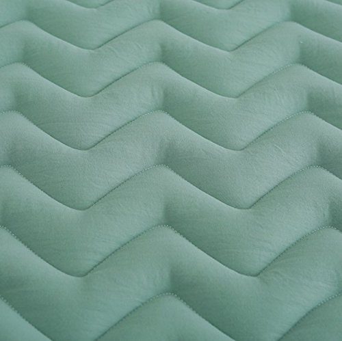 Uneeber Handmade Weaving Plush Foam Baby Play Mat - Soft & Thick Hypoallergenic Crawling Rug for Infants, Toddlers & Kids | Non-Toxic Reversible Play Blanket, Yoga & Exercise Mat | Perfect for Nursery, Playroom & Home Gym