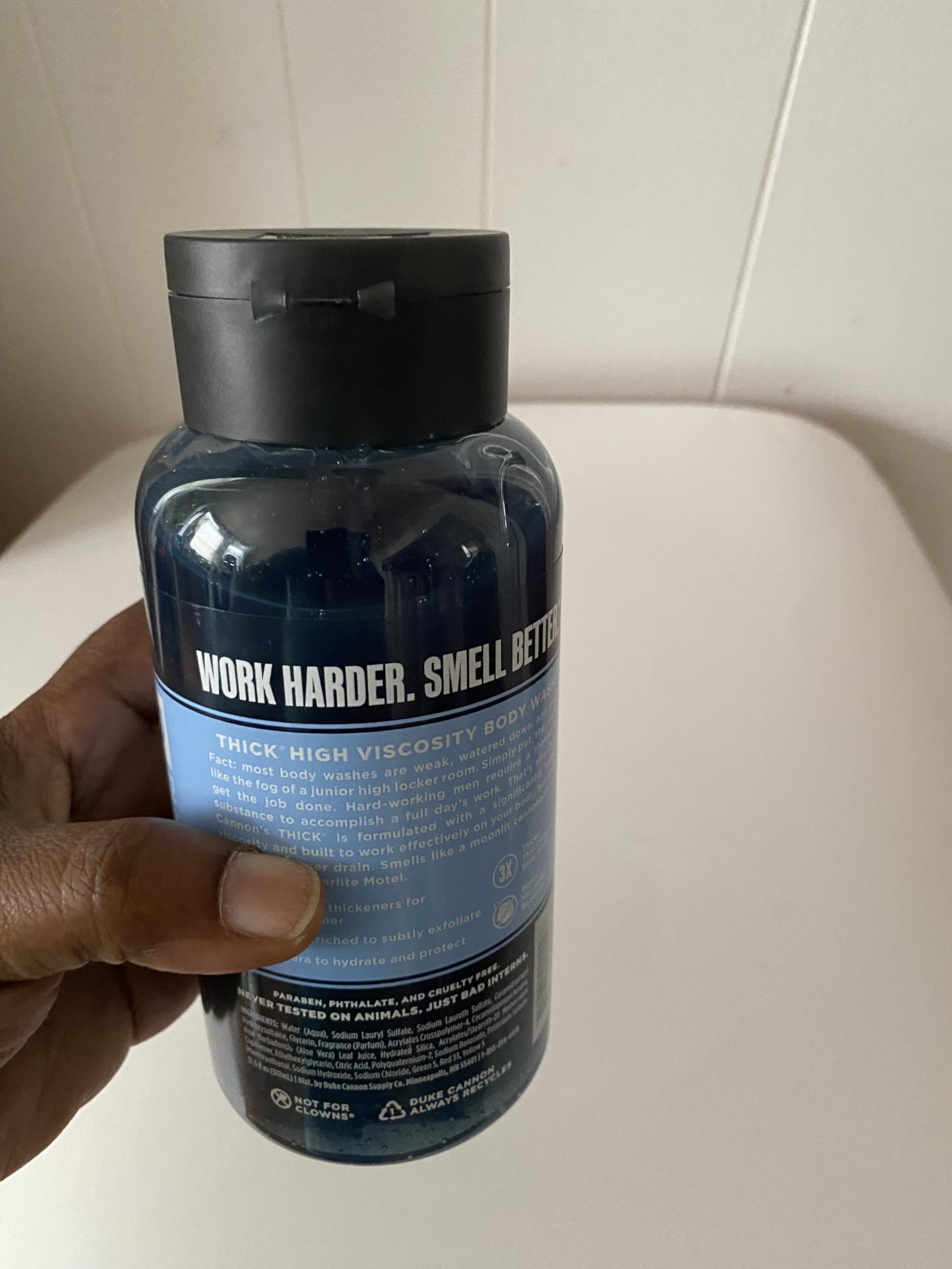 Thick & Luxurious Body Wash for Dry Skin - Hydrating & Moisturizing Shower Gel for Men & Women - Perfect for Daily Use & Spa Days