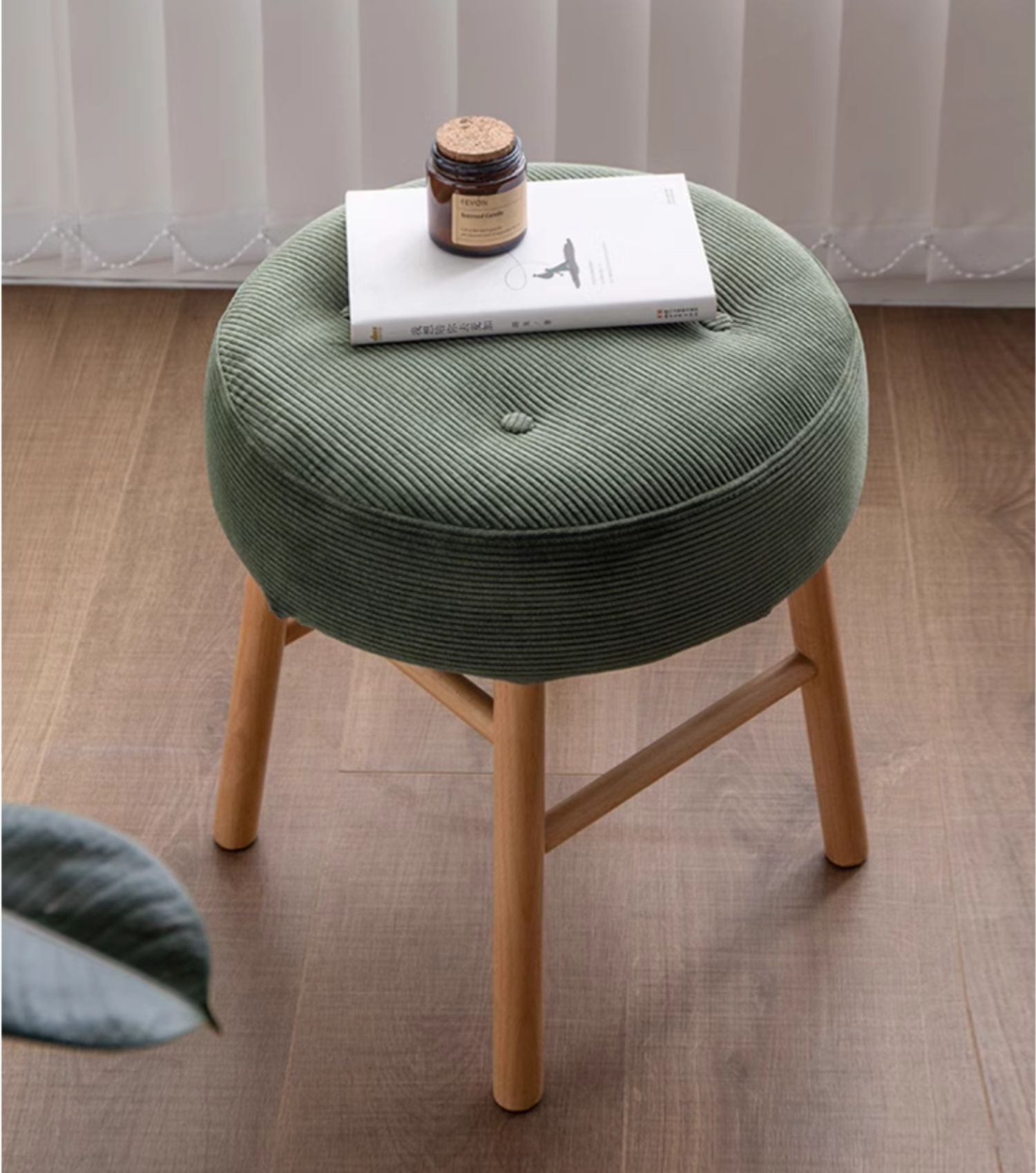 Premium Oak Solid Wood Makeup Stool - Scandinavian Light Luxury Vanity Bench with Backrest, Perfect for Dressing Table, Bedroom & Bathroom Decor