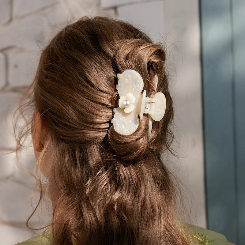 Eloise Medium Hair Claw Clip - Strong Hold Hair Clips for Women, Non-Slip Hair Accessories for Thick or Thin Hair - Perfect for Workouts, Office, and Everyday Styling
