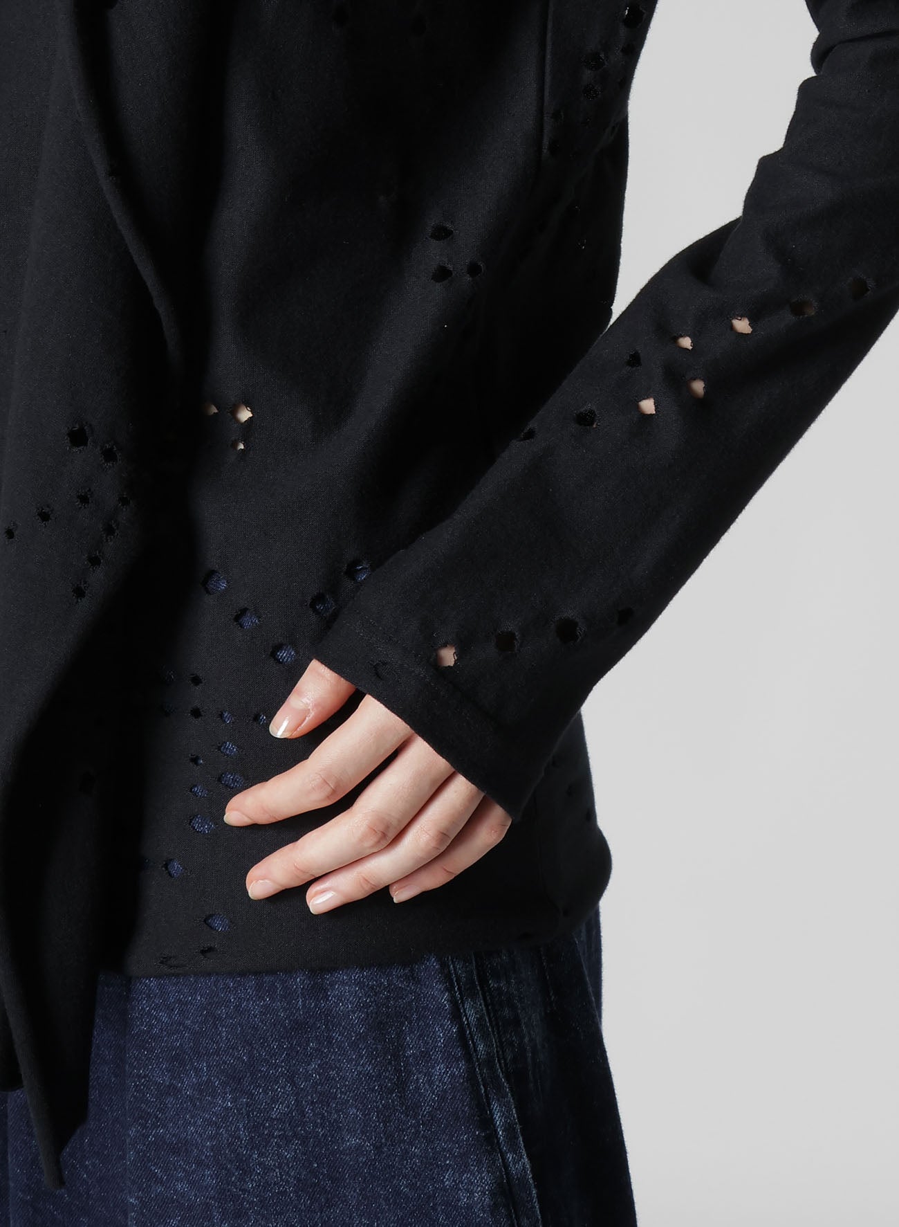 Breathable Cotton Jersey Long Sleeve T-Shirt with Unique Hole Design - Perfect for Casual Wear, Layering & Everyday Comfort