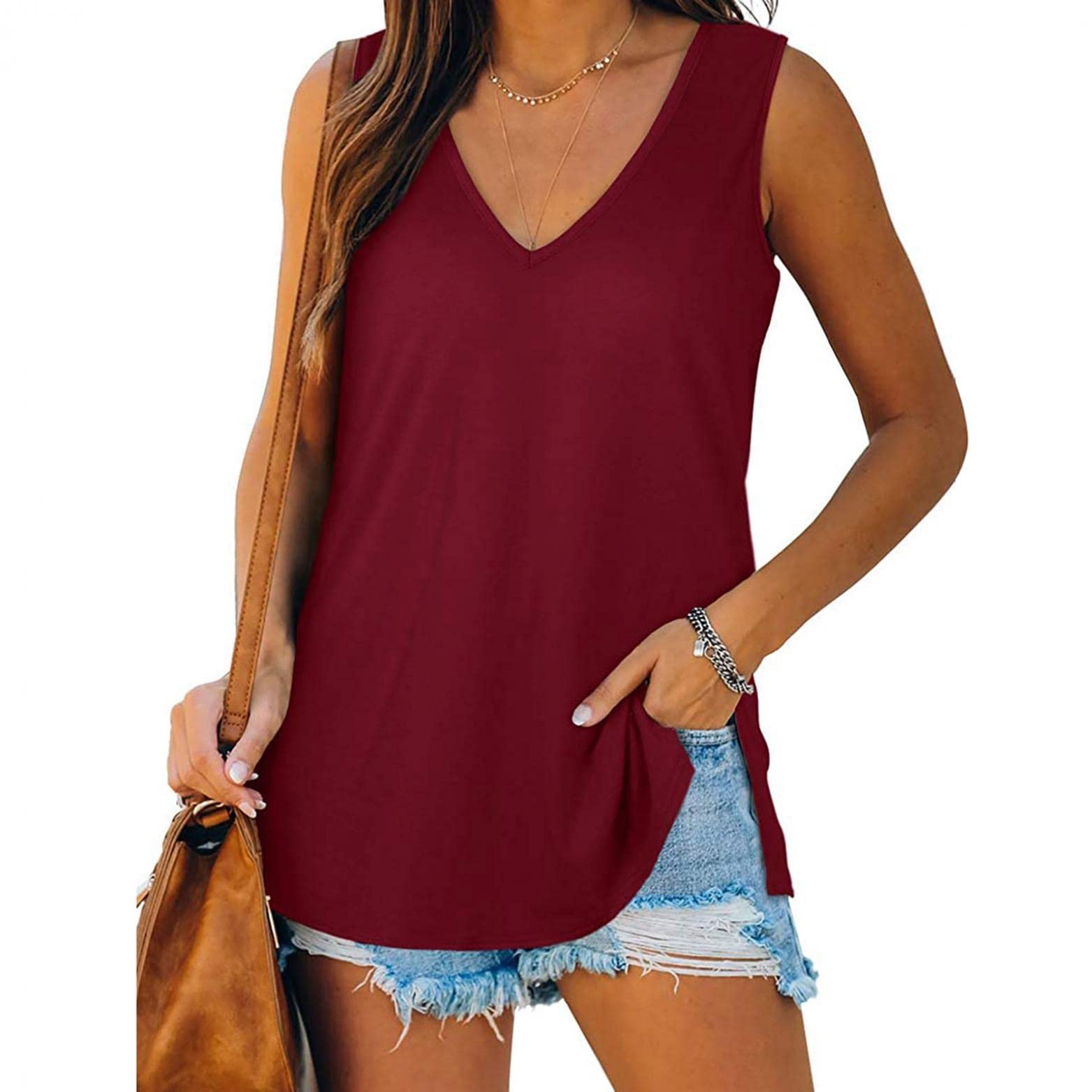 FABIURT Women's Loose Fit Tank Tops - Trendy V Neck Sleeveless Shirts, Gradient Casual Summer Tops for Women | Perfect for Beach Outings, Gym Wear & Everyday Comfort
