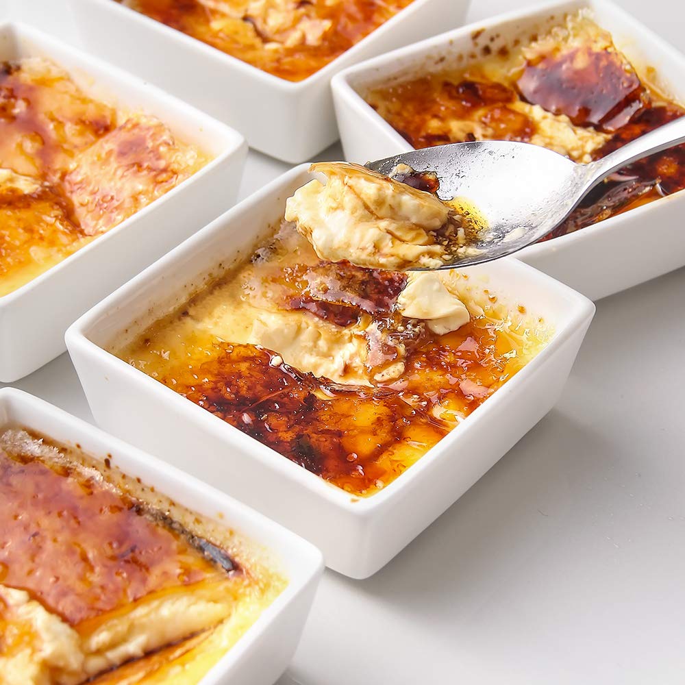 DOWAN 6 oz Square Porcelain Ramekins - Oven Safe Baking Dishes for Creme Brulee, Souffle, Desserts, Appetizers & Dipping Sauces | Set of 6 White Ceramic Bowls | Perfect for Home Baking, Restaurant Use & Party Serving