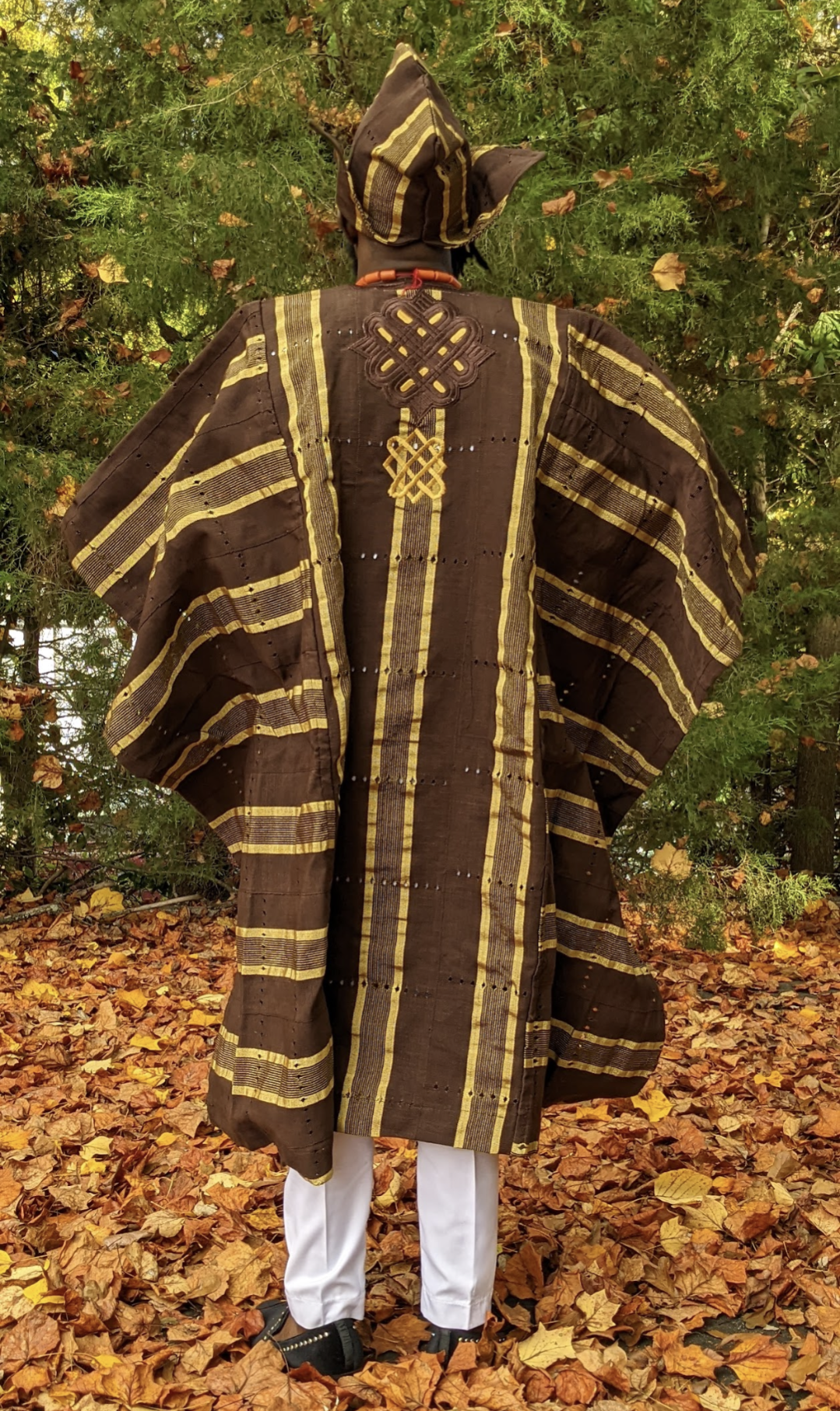 Esho African Aso Oke Grand Boubou Agbada Robe DP4085 - Traditional Nigerian Wedding Attire for Men & Women | Perfect for Cultural Celebrations, Parties & Special Occasions