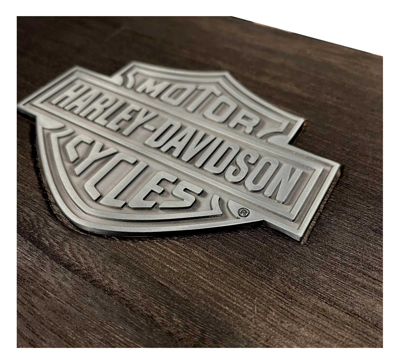 Harley-Davidson Premium Whiskey Glass Set with Bar & Shield Logo - Engraved Wooden Gift Box for Men, Bourbon & Scotch Drinking Enthusiasts - Perfect for Father's Day, Birthday & Anniversary Gifts